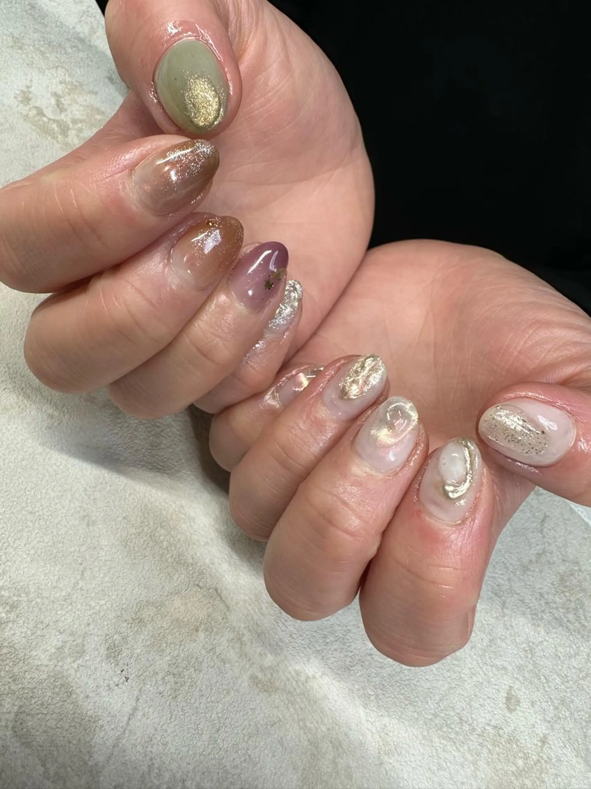 ロング カラー ヘアアレンジ キッズ ネイル マツエク・マツパ アイブロウ 福田 加奈のネイルデザイン