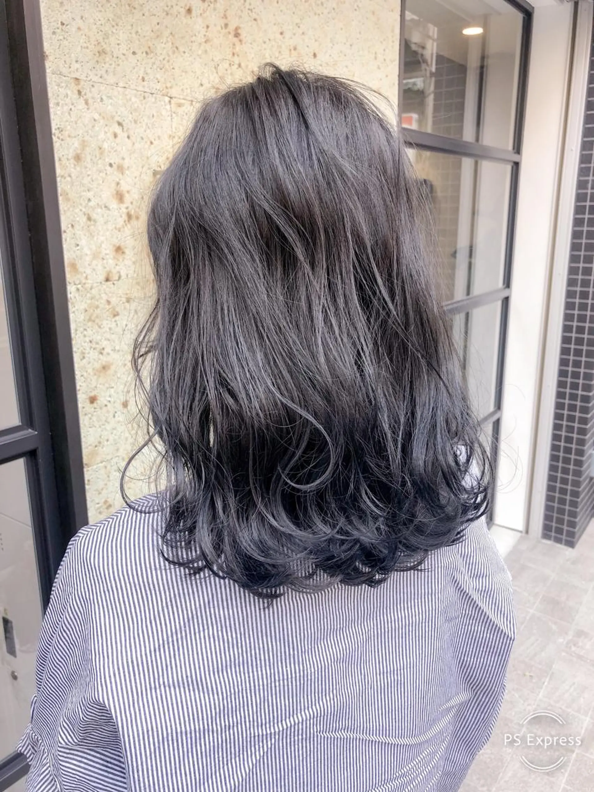 ミディアム カラー カット ヘアカラー トリートメント LA KING GINZA TOKYO所属・🧡ショートの達人 🧡SHOのヘアスタイル