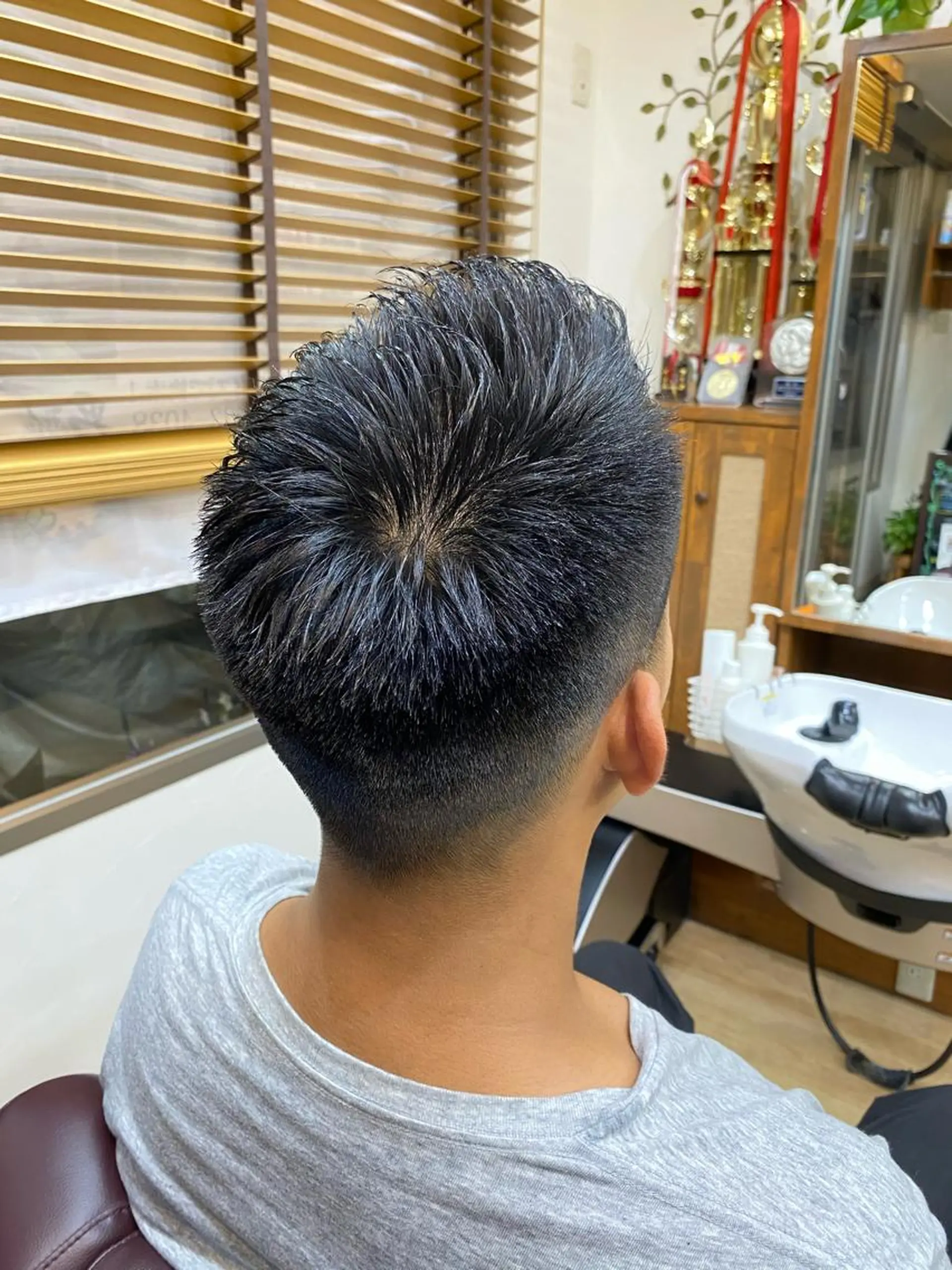 ショート メンズ 浅見 天翔のヘアスタイル