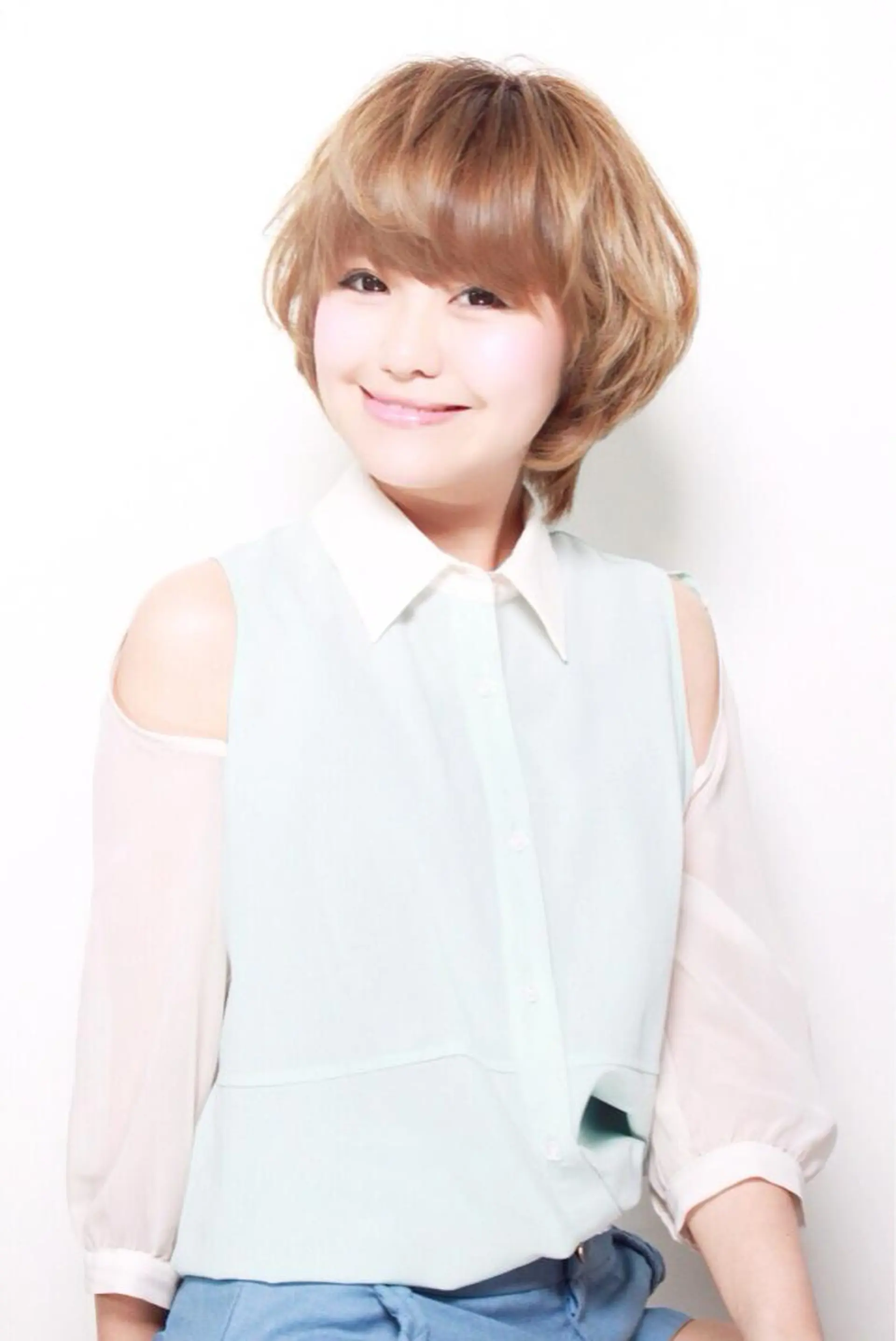 ショート 須佐 勝也のヘアスタイル