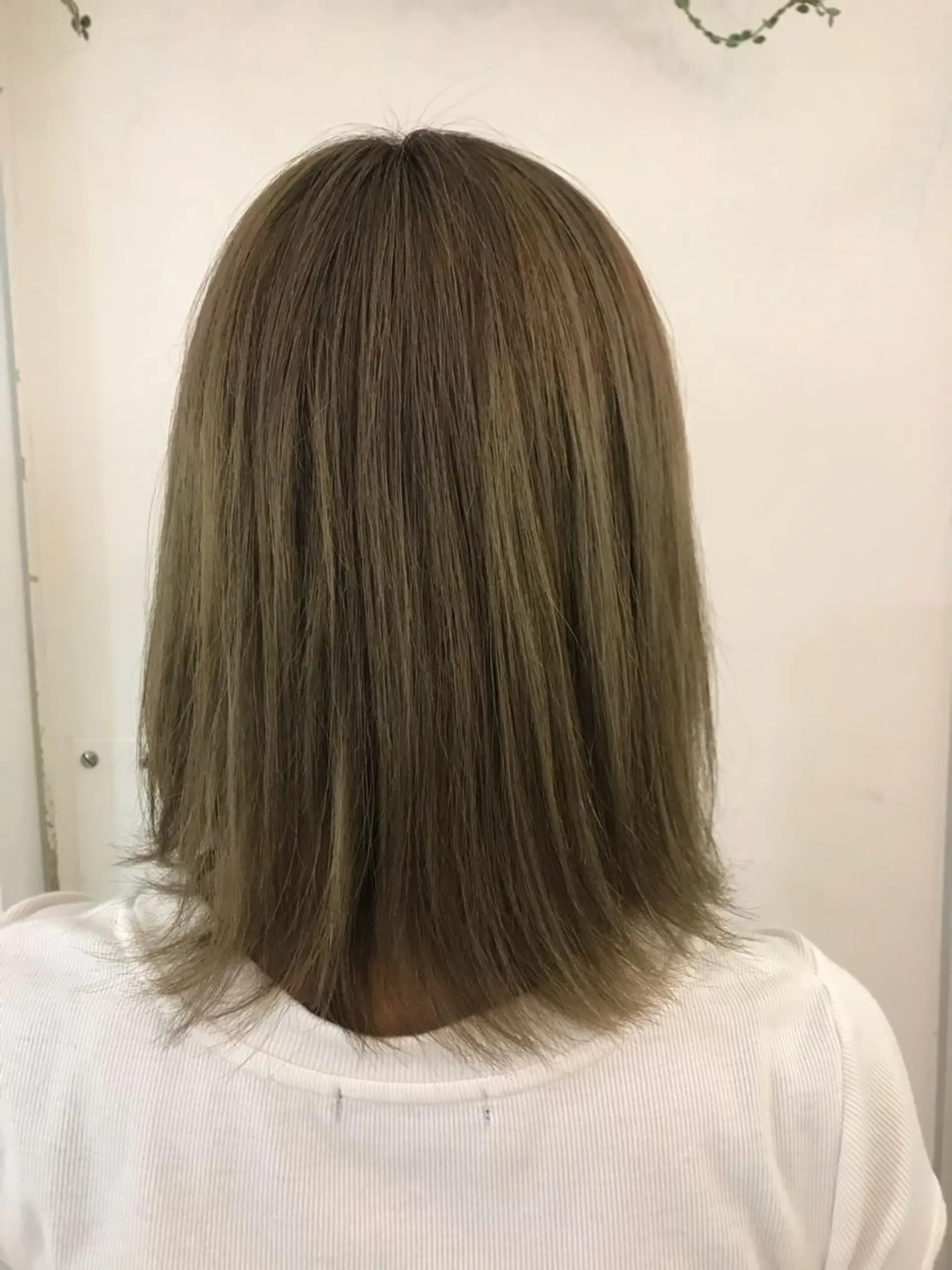 ミディアム Claire 【クレール】所属・富山駅徒歩8分/ 透明感カラーみきやのヘアスタイル