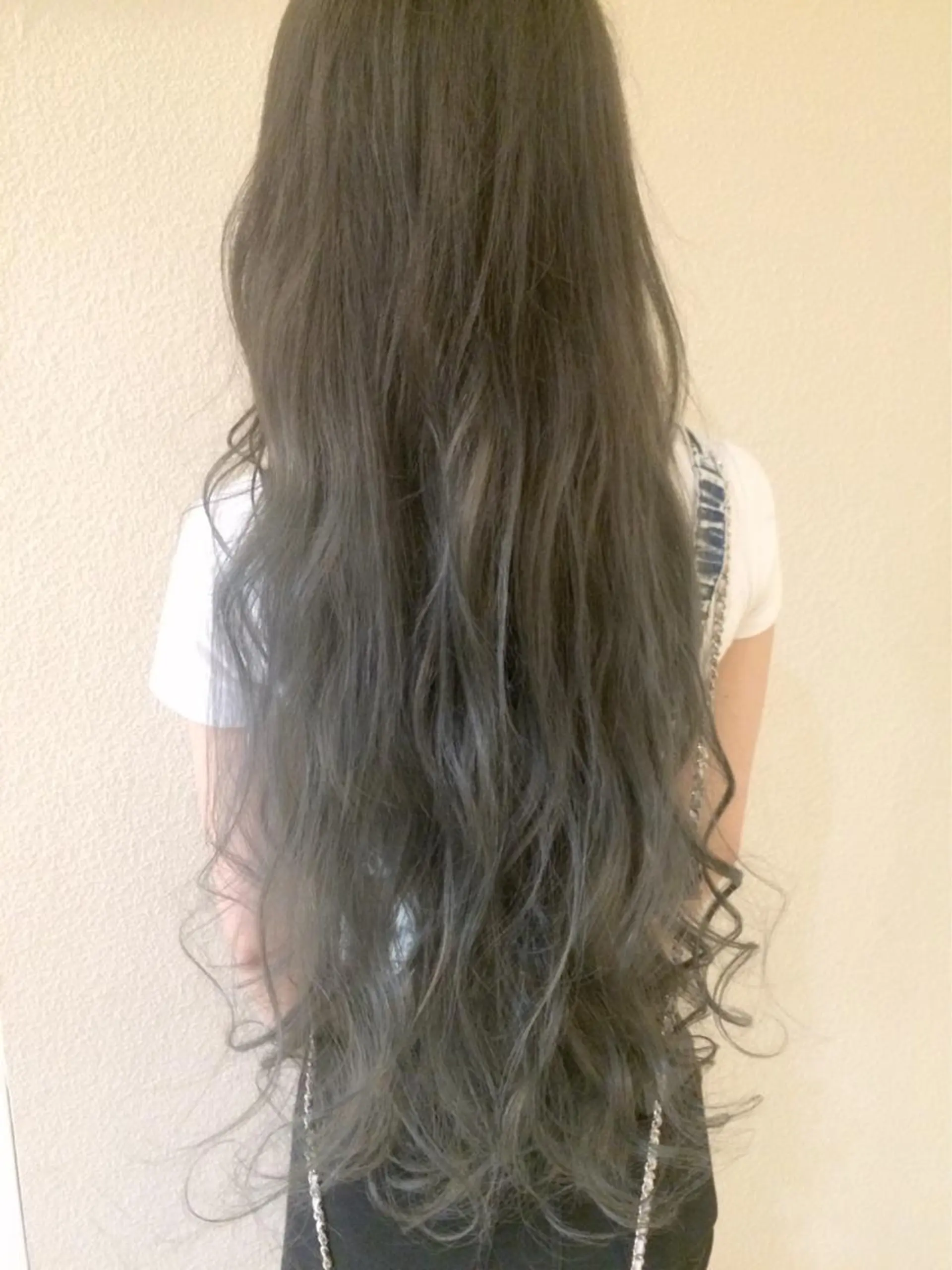 カラー 龍 門のヘアスタイル