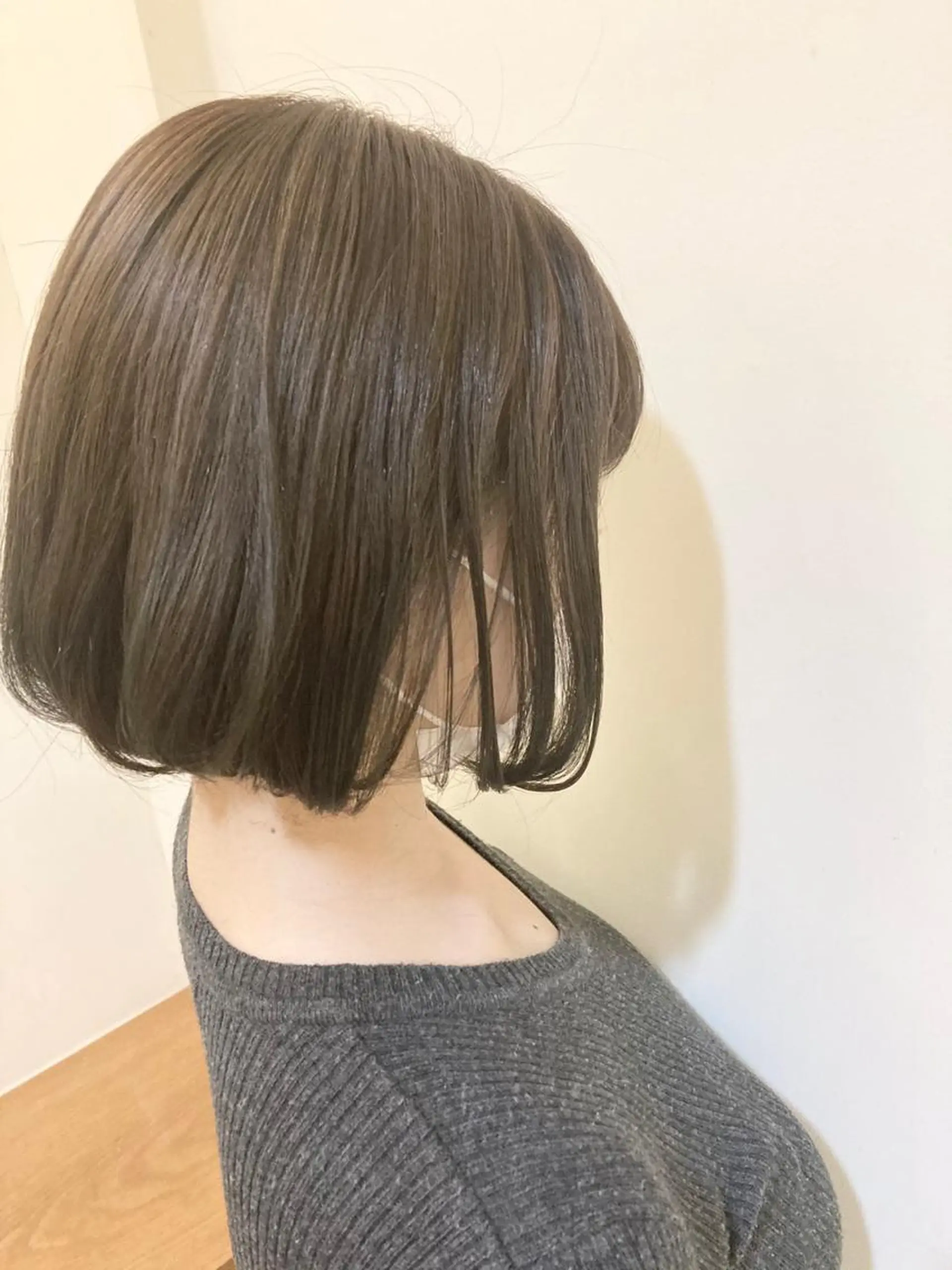 ショート カラー グレージュ オリーブグレージュ オリーブグレー ペッツ本店 スタイリスト増田ゆきのヘアスタイル