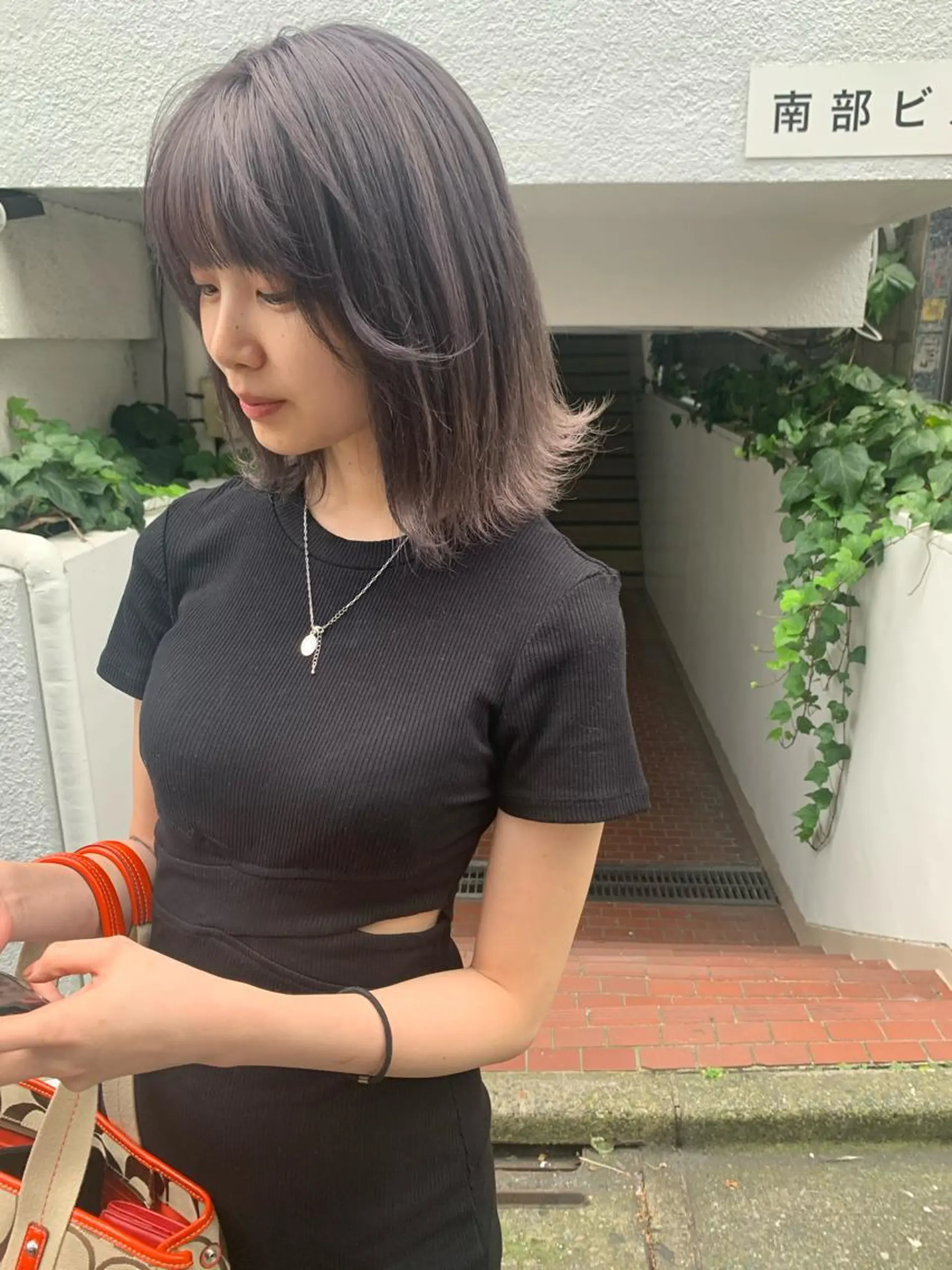 ミディアム カラー ヘアアレンジ カット ヘアカラー トリートメント ヘアセット SALOWIN原宿ash店所属・理想のハイトーンへ 🌙サイダサキのヘアスタイル