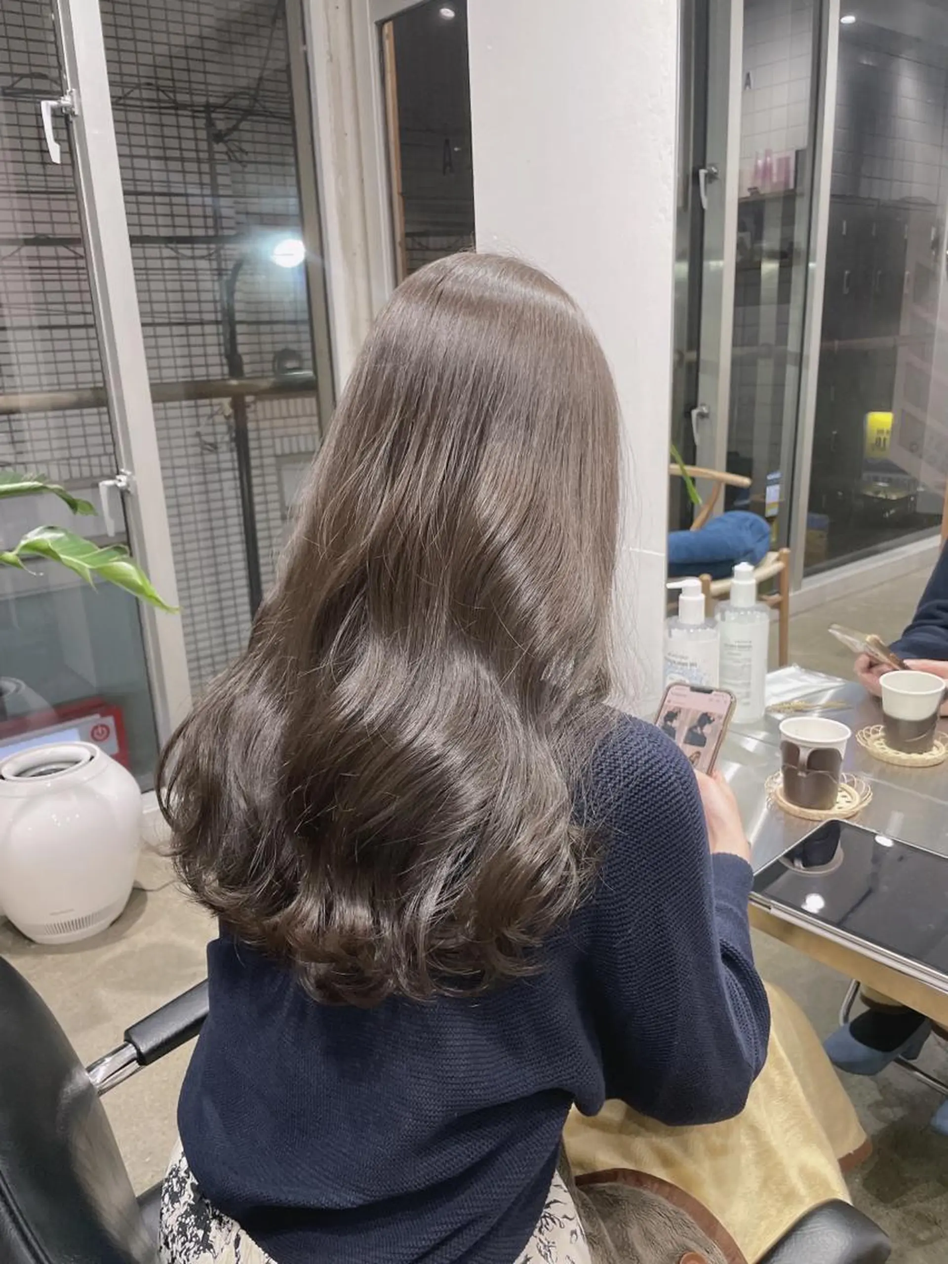 ロング カラー ブリーチ グレージュ ラベンダーカラー ラベンダーグレージュ ラベンダーグレー カット ヘアカラー トリートメント 🪞♡韓国風スタイル MISATO🪞♡のヘアスタイル