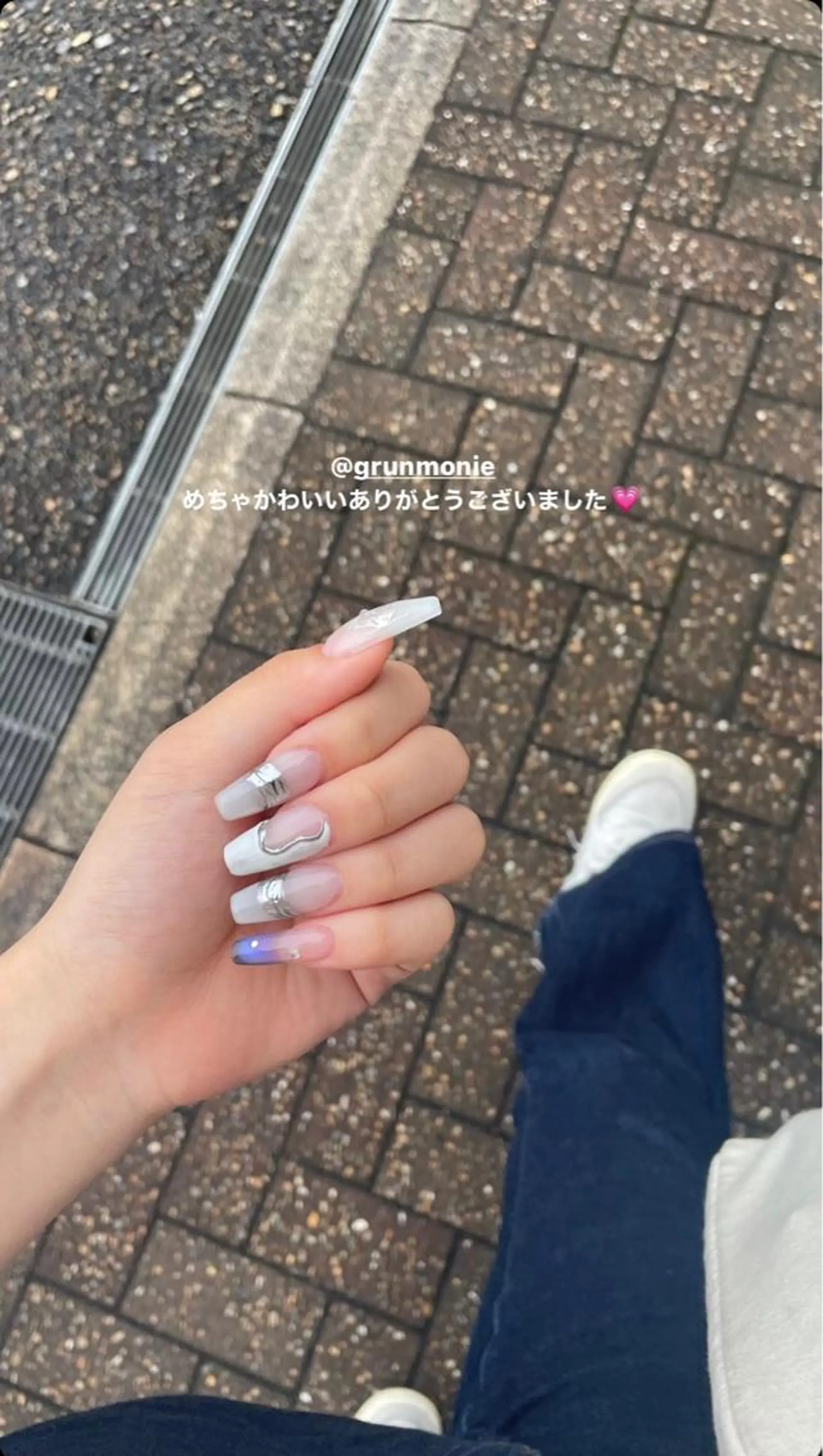 ネイル Nail Salon L'arc所属・💊大阪/心斎橋 moni🧠のネイルデザイン