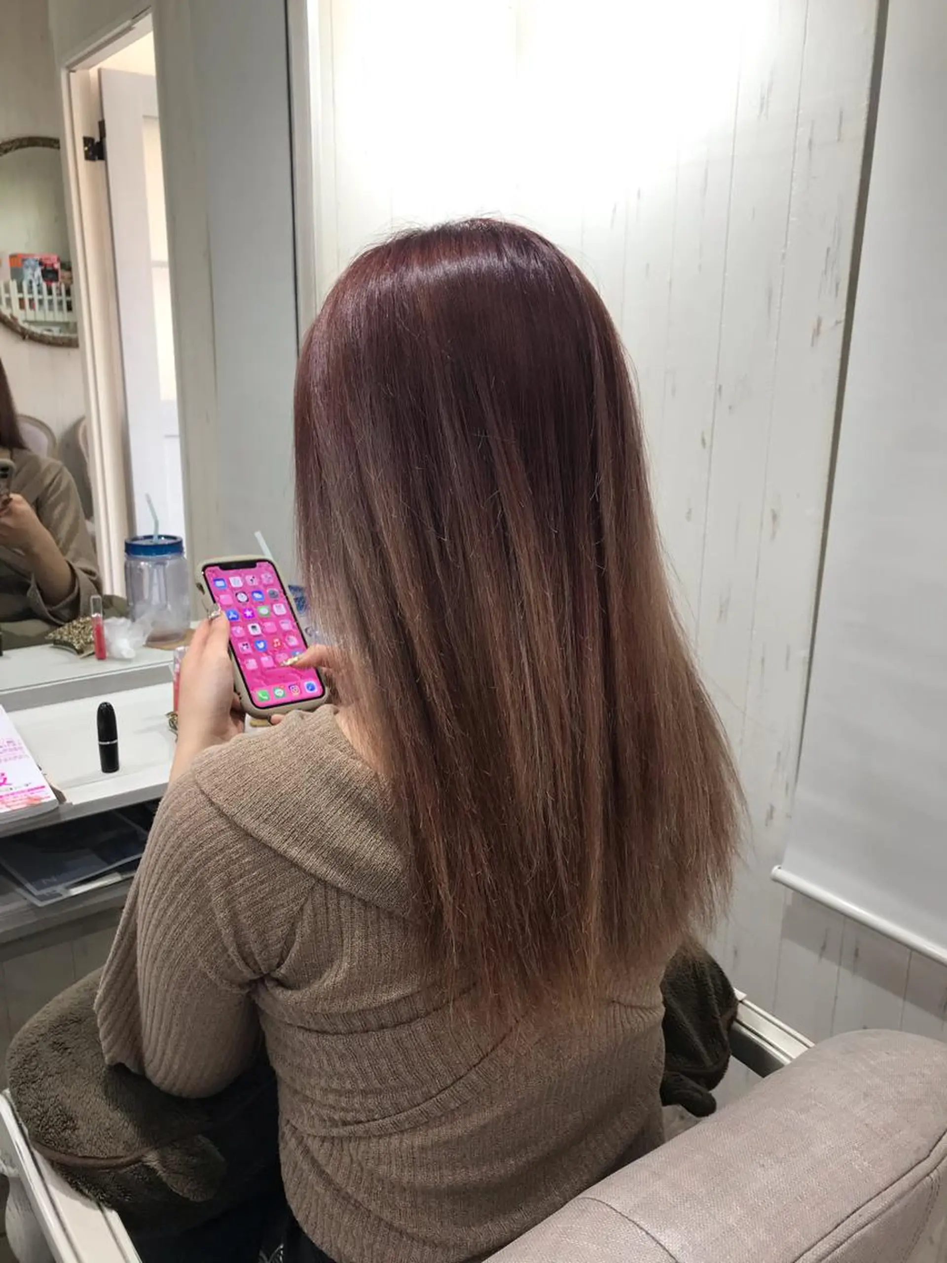 セミロング ネモトメイナ🌿‬ 今月末で退職しますのヘアスタイル