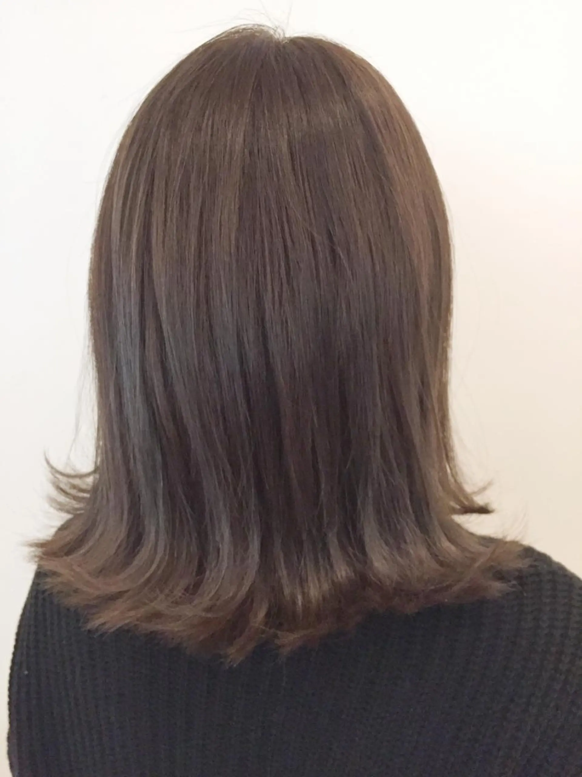 ミディアム カラー アッシュ アッシュグレー アッシュグレージュ 透明感カラー グレージュ ◇おの あすか◇のヘアスタイル