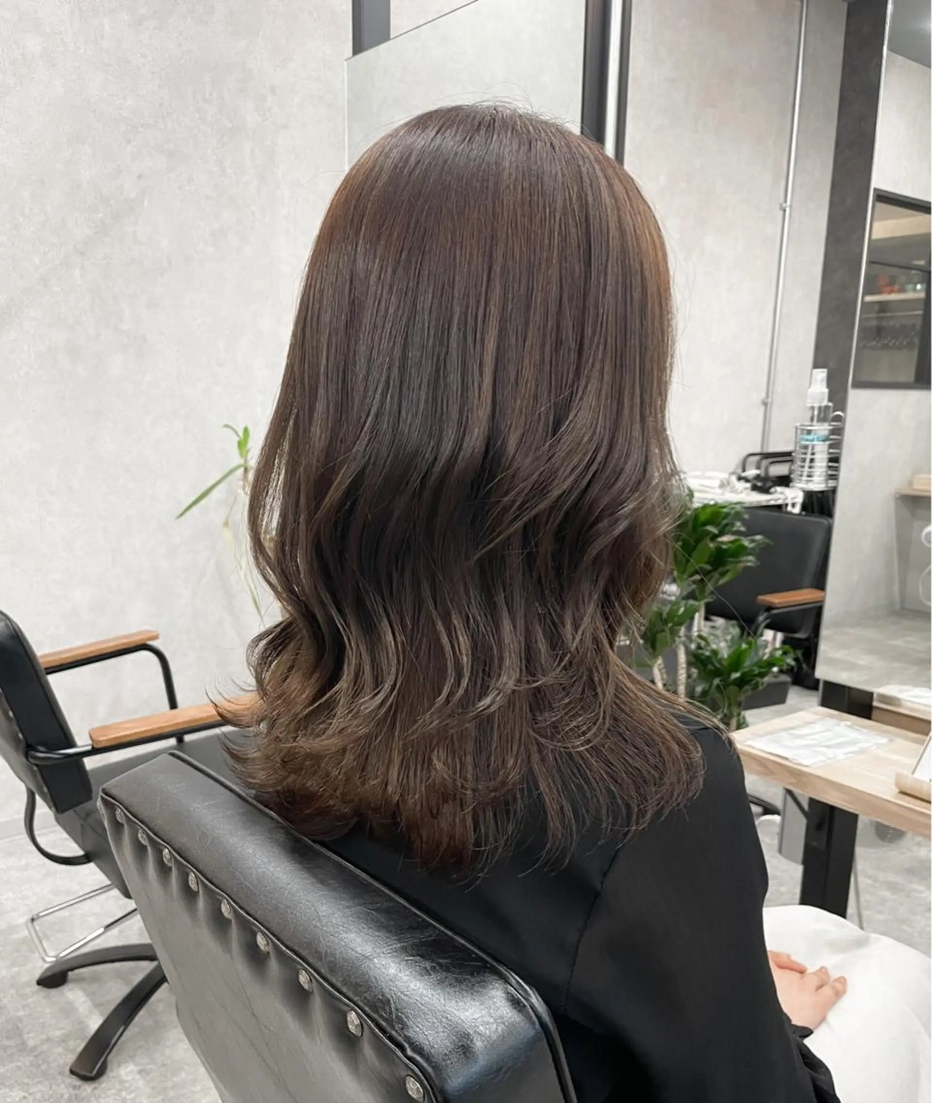 ミディアム カラー いなみね はるきのヘアスタイル