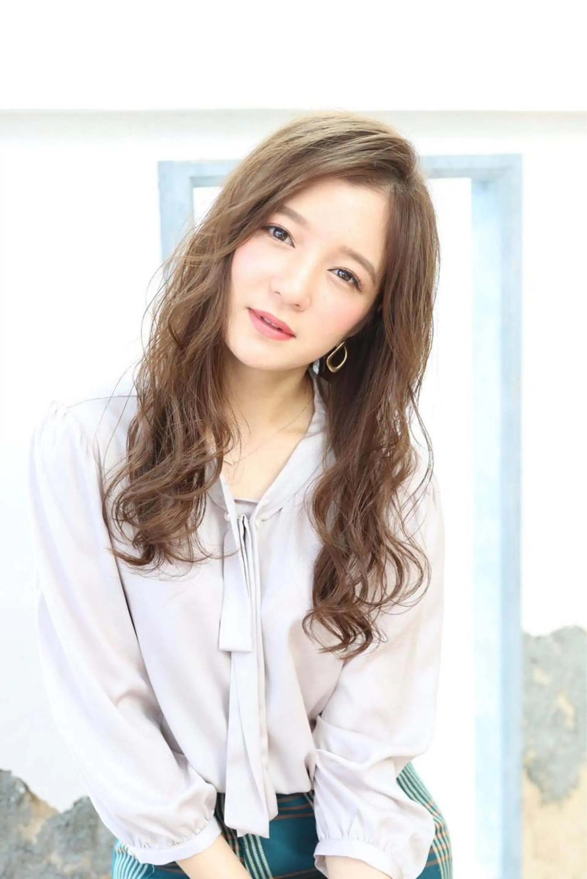 ロング 🦋ミルクティーベー ジュ🦋mayukiのヘアスタイル