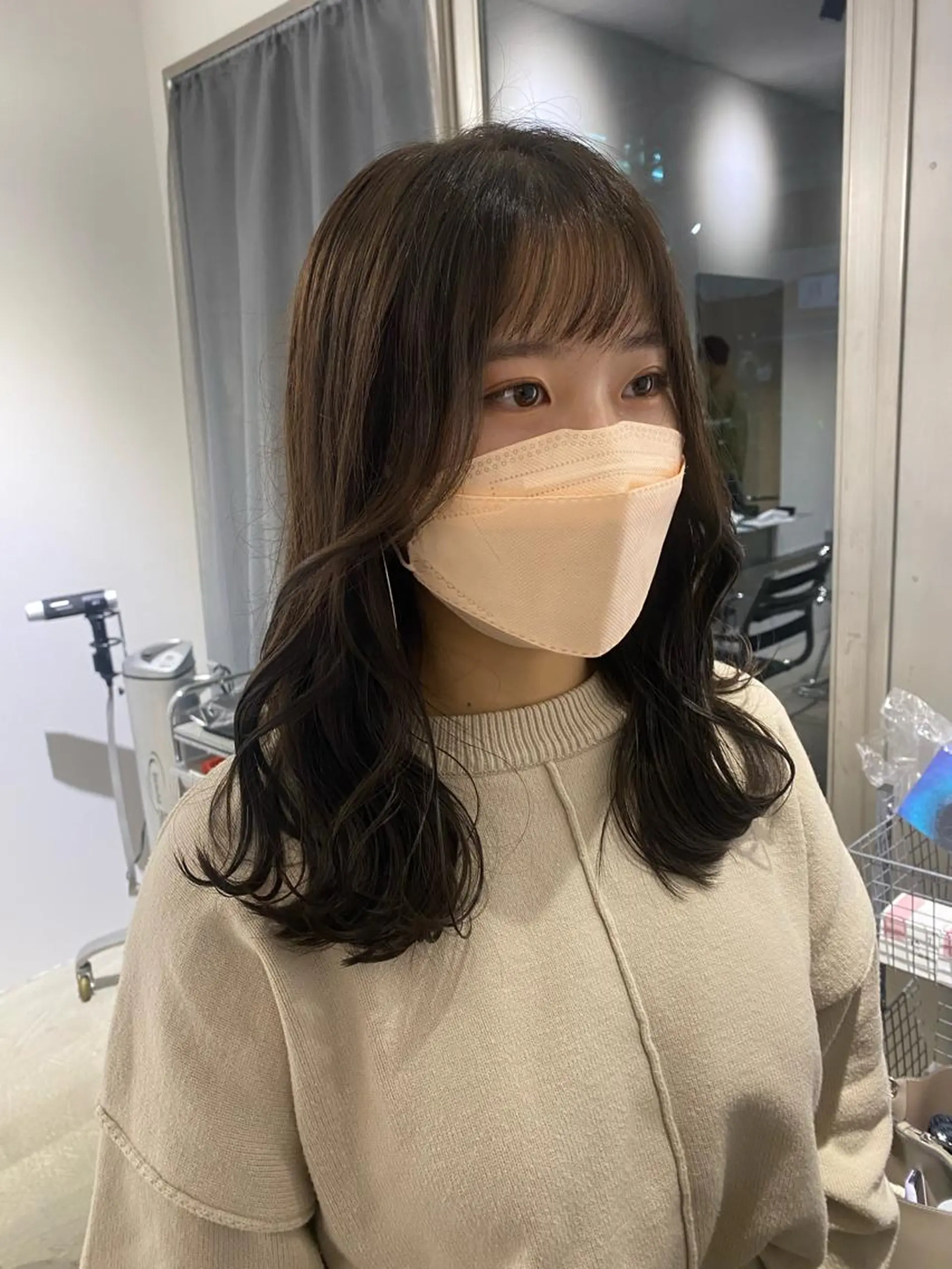 セミロング kauti ichinana所属・小西 佑奈のヘアスタイル