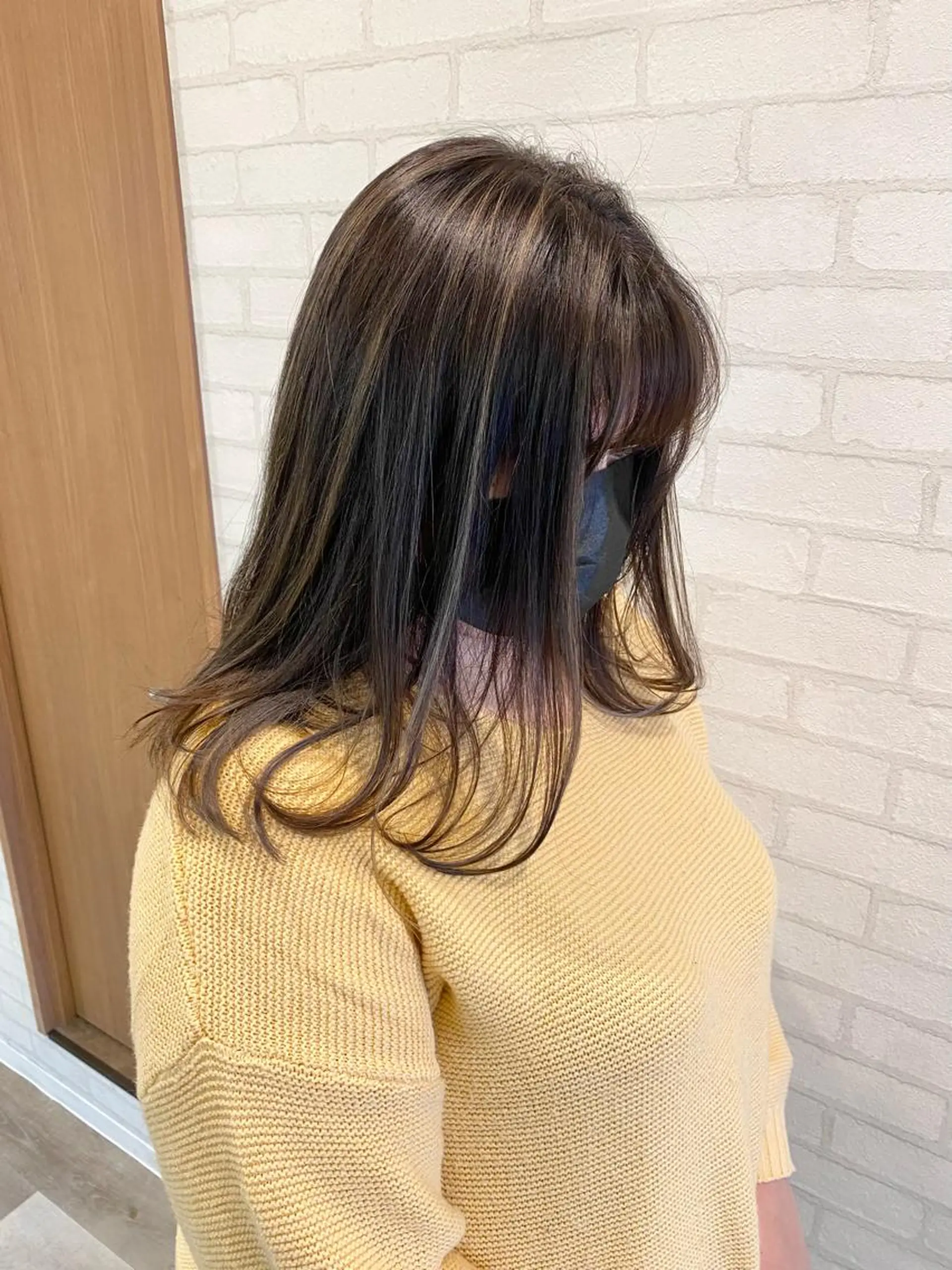 ミディアム カラー ブリーチ ケアブリーチ ハイライトカラー ハイライト 白髪世代の悩み解決 阿部耕大のヘアスタイル