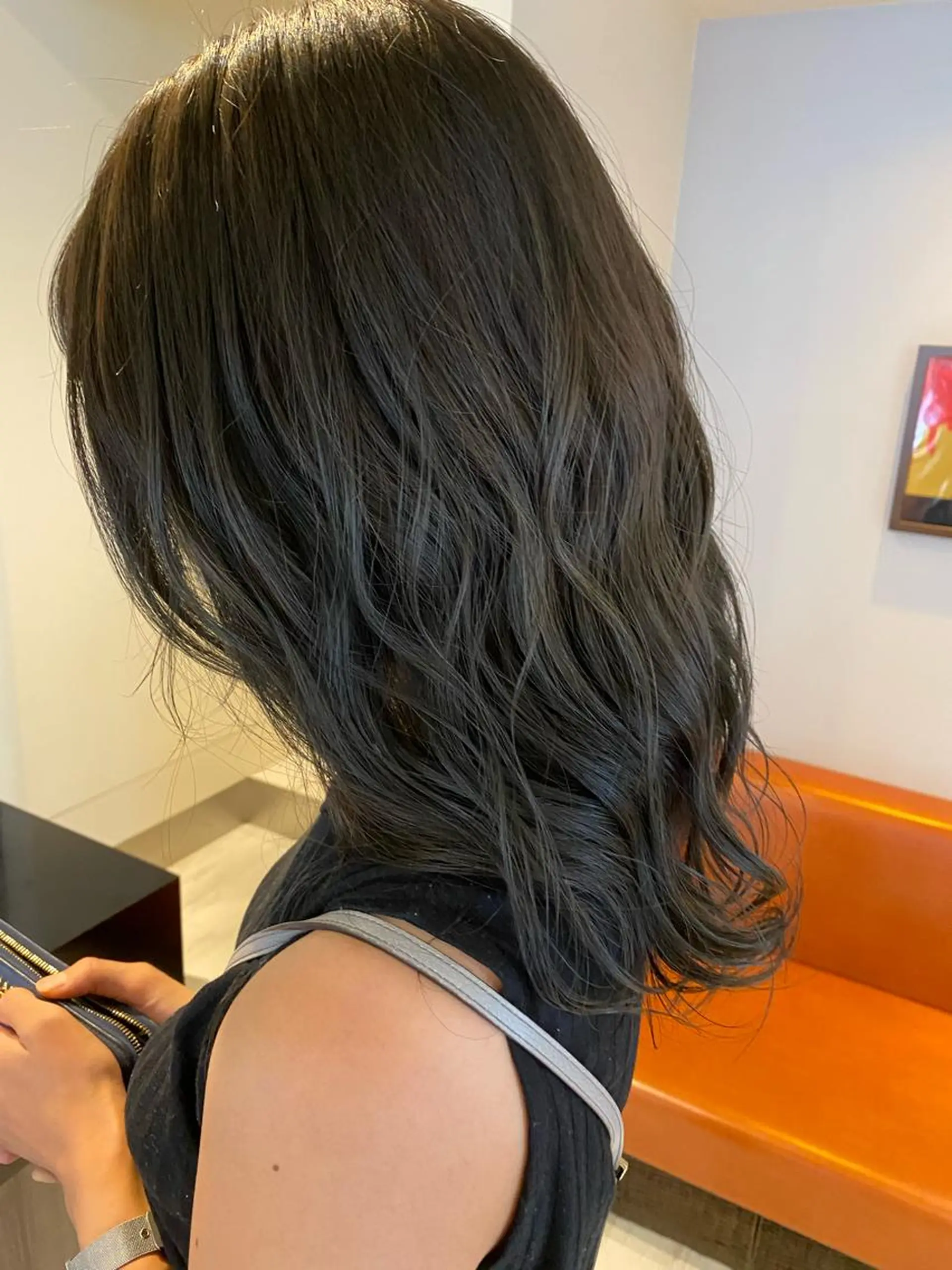 ミディアム カラー アッシュ ブルーカラー ブルーアッシュ ohana所属・中尾 綺のヘアスタイル