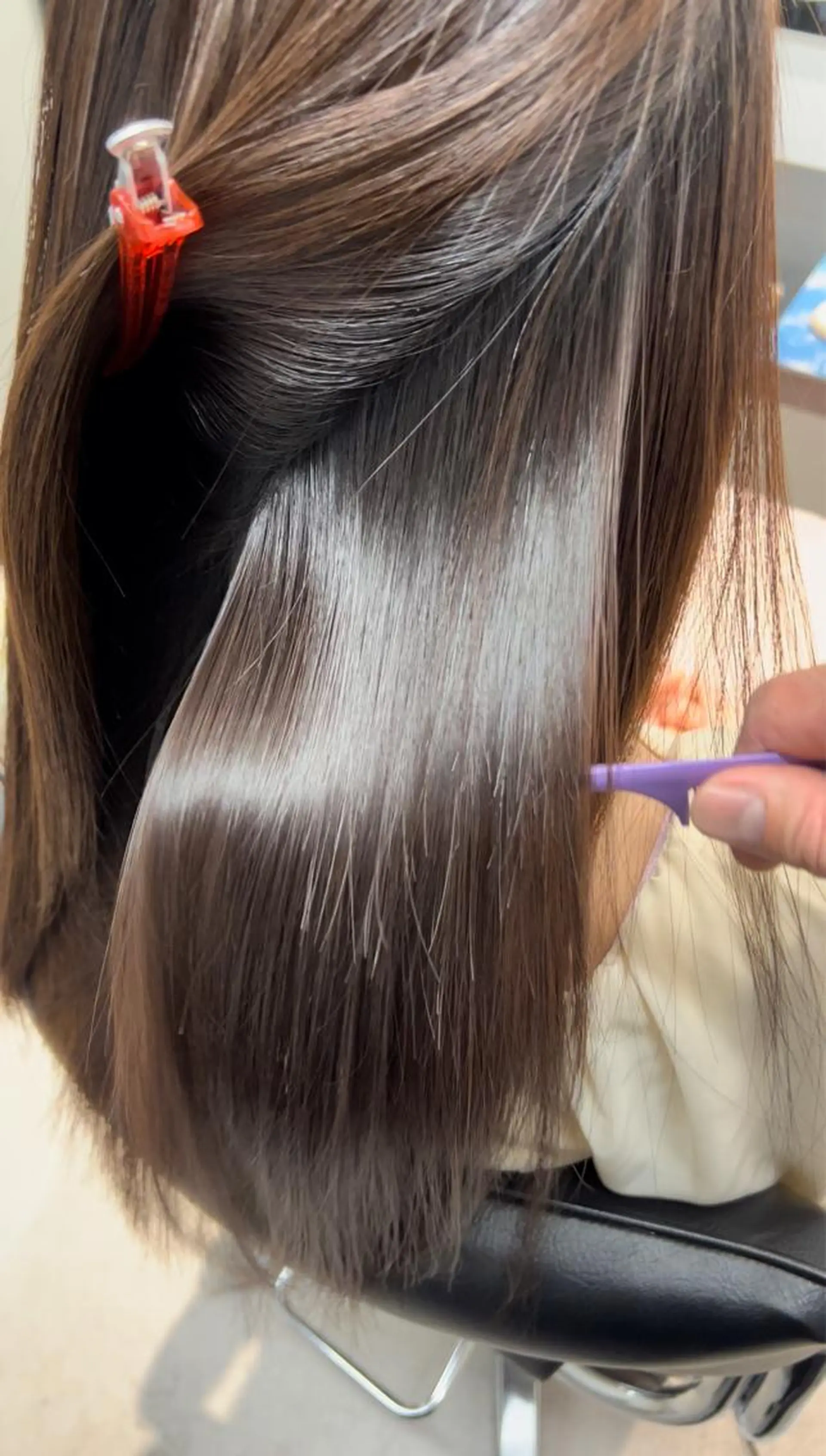 セミロング amber池袋所属・美髪矯正・ブリーチ 矯正🫧秋元ゆたかのヘアスタイル