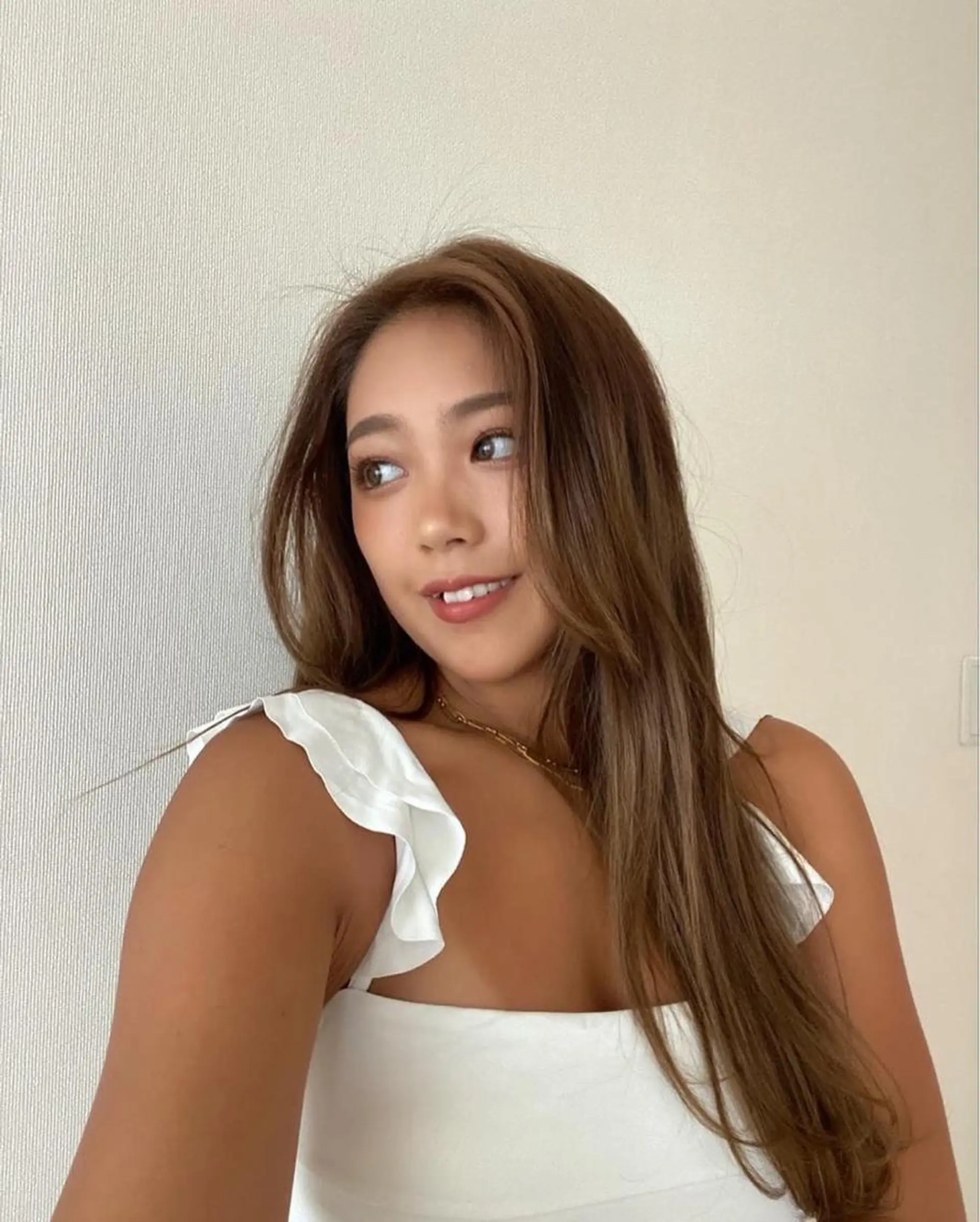 ミディアム カラー unopulir 茶屋町店所属・unopulir 景山 凌のヘアスタイル