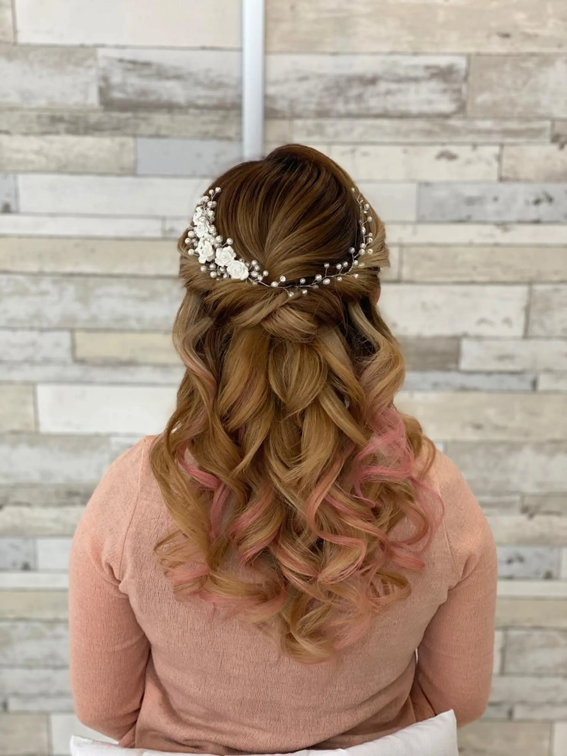 ヘアアレンジ SCREEN 仙台のマツエク・マツパデザイン