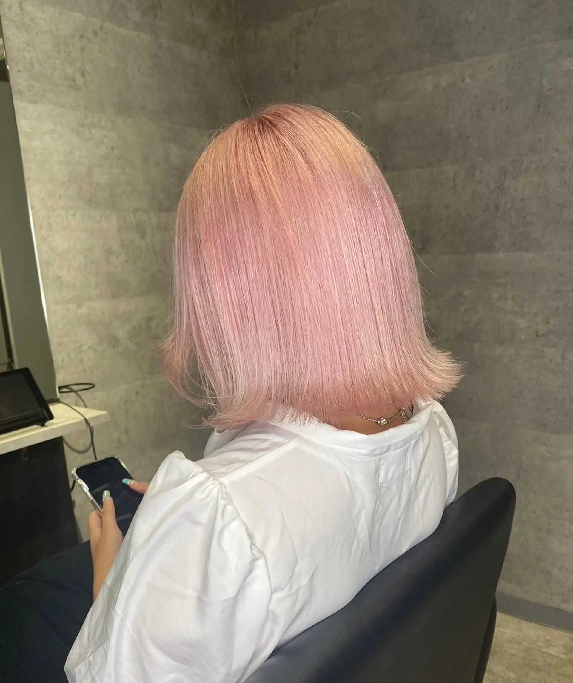 ミディアム 外国人風カラー ハイライト 髪質改善 似合わせカット トリートメント カット ヘアカラー トリートメント BUCKS【天王寺】 バックス【駅30秒】のヘアスタイル