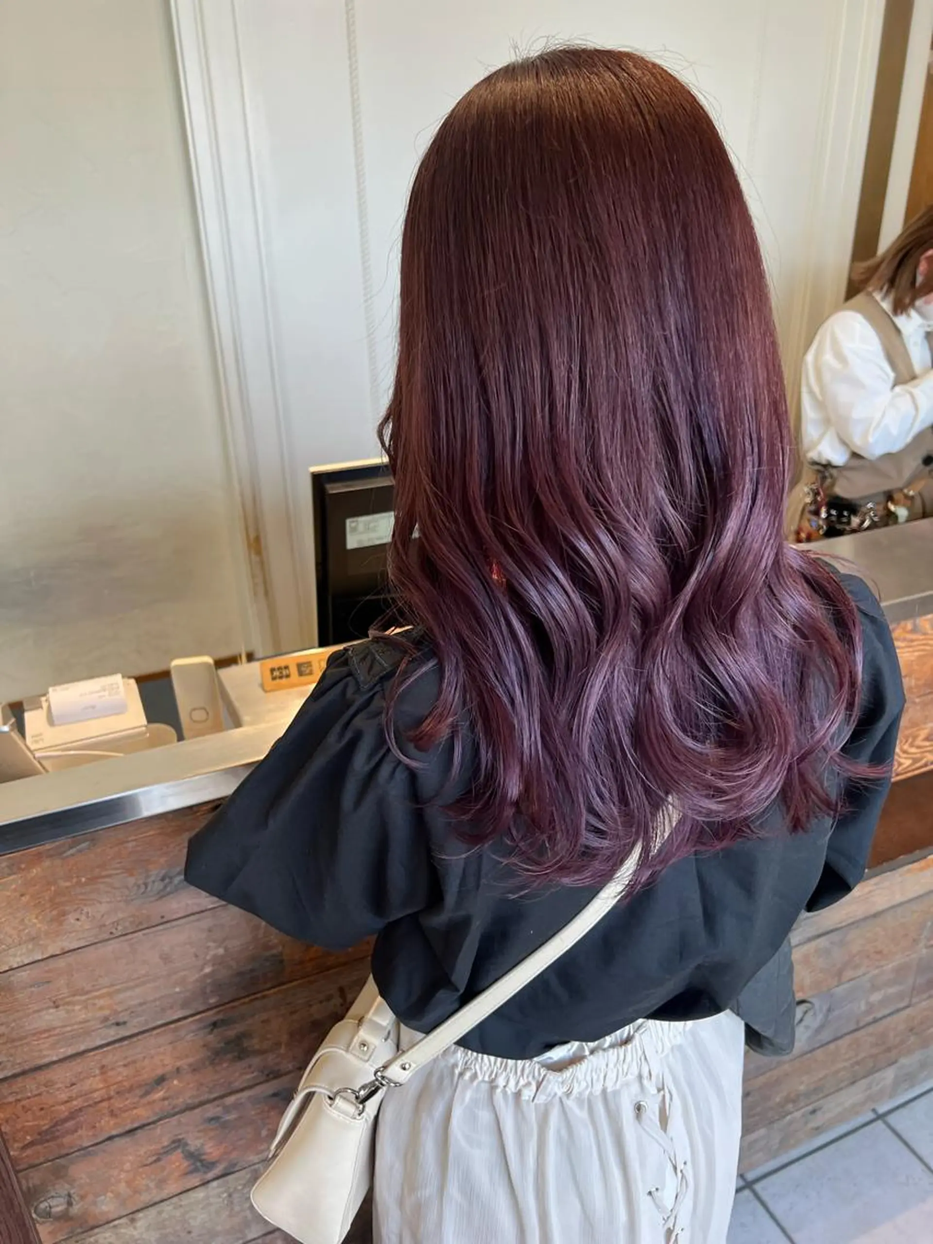 セミロング ピンクラベンダー ヘアカラー 中村 未夢のヘアスタイル