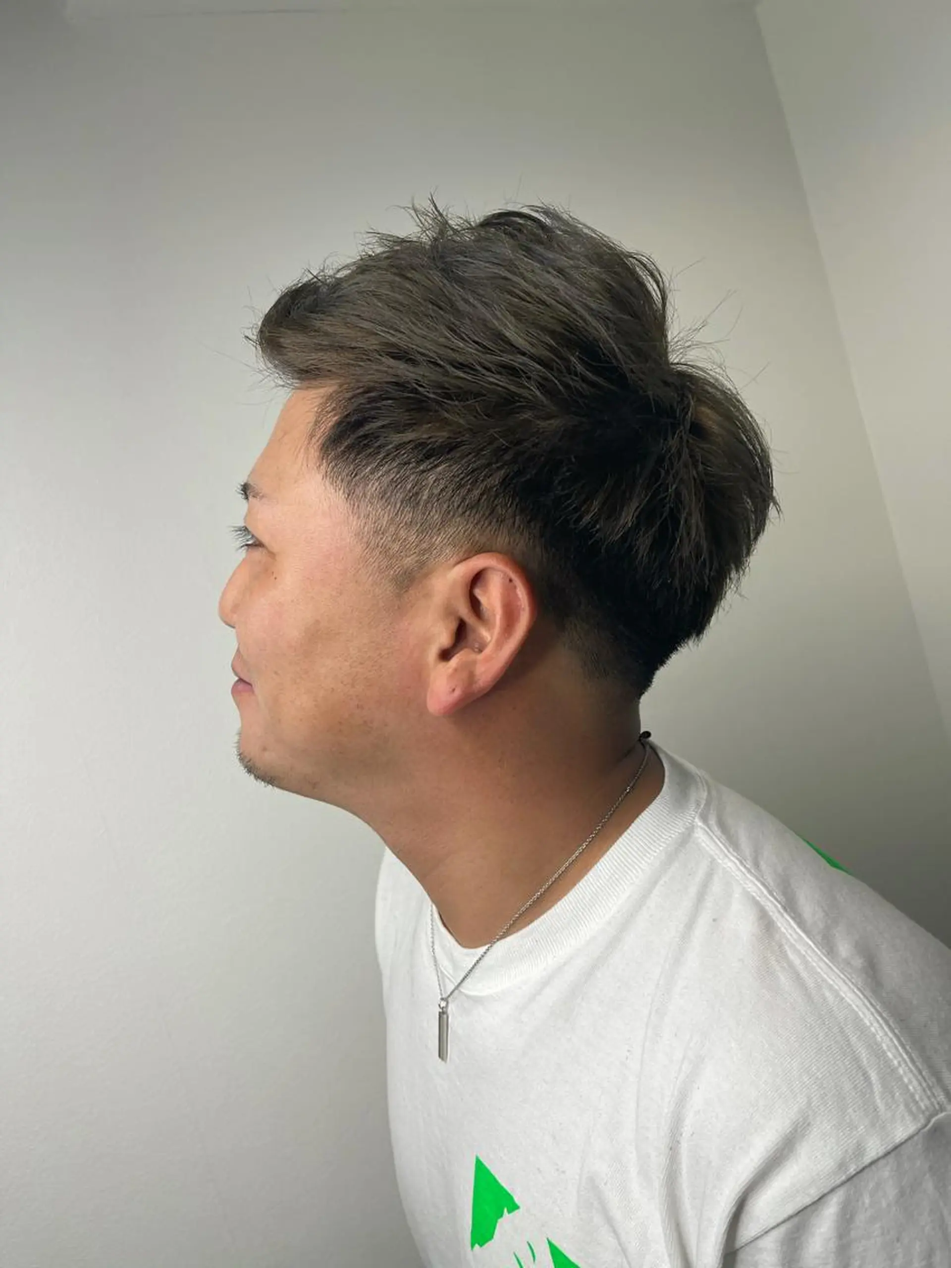 カラー メンズ ヘアカラー トリートメント &chaLme   心斎橋所属・emi/髪質改善/ 韓国風/艶カラーのヘアスタイル