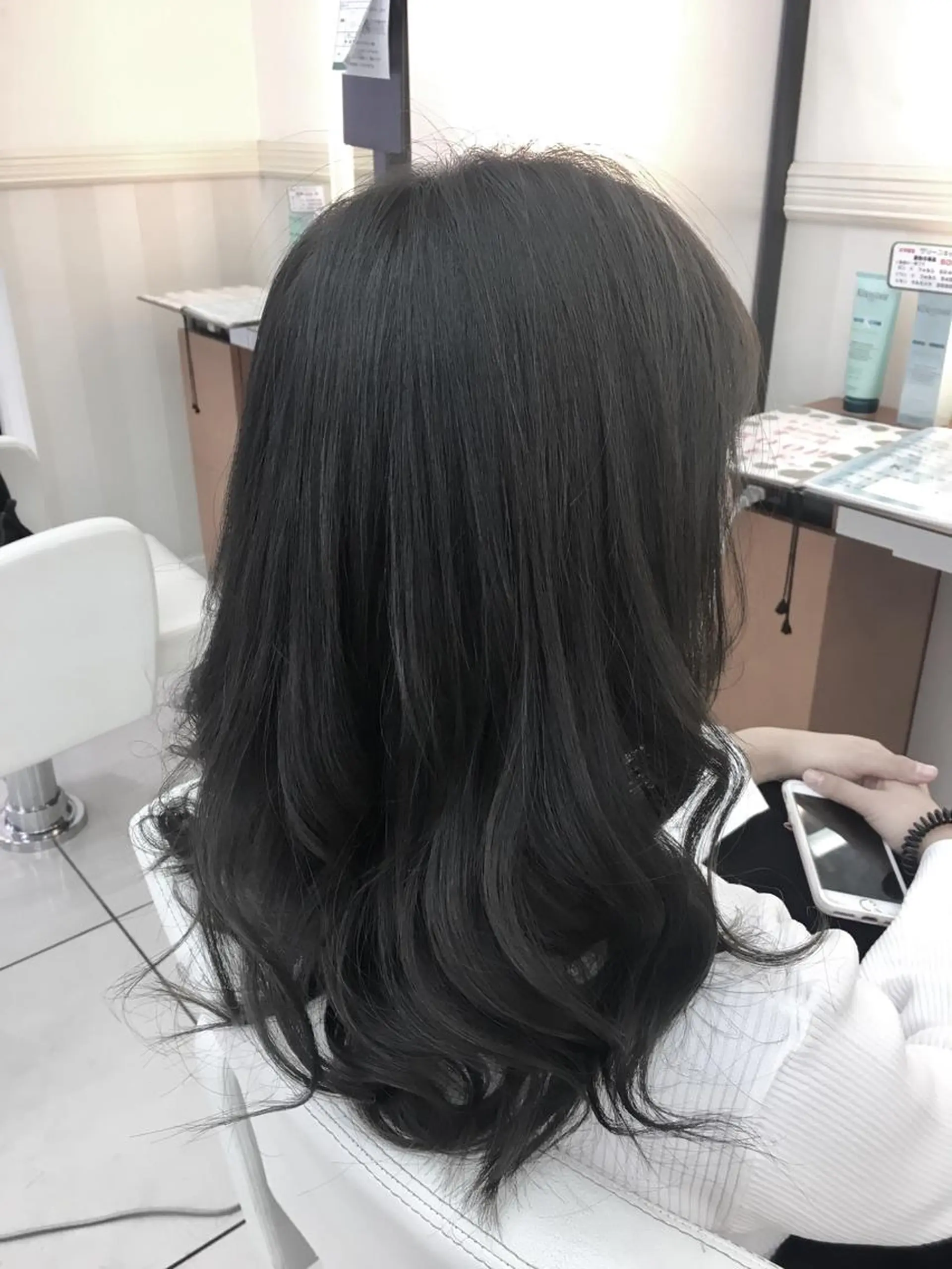 カラー アッシュ カット ヘアカラー トリートメント N° jillva ♦️川端裕司♦️のヘアスタイル