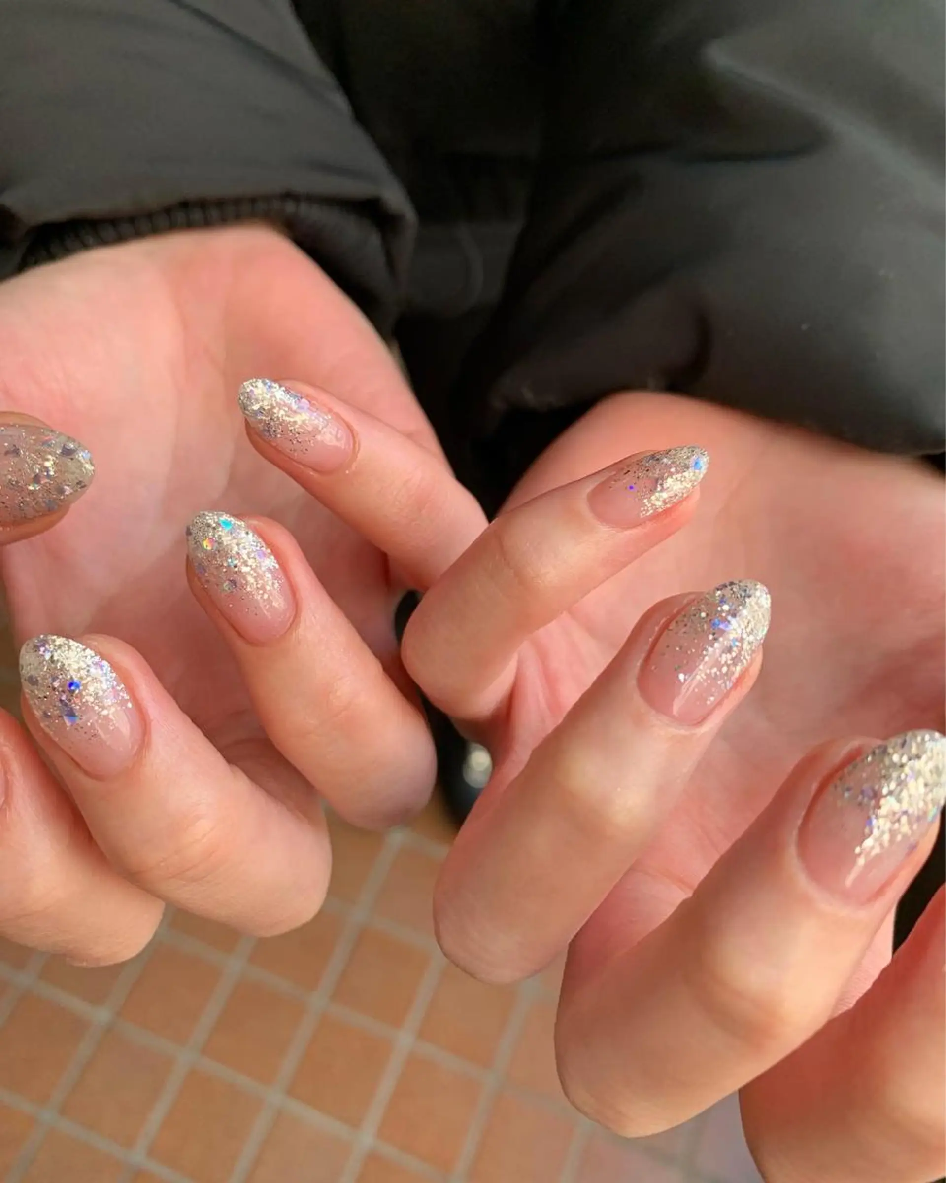 ミディアム ハンドネイル ハンドケア Kono Nanamiのネイルデザイン