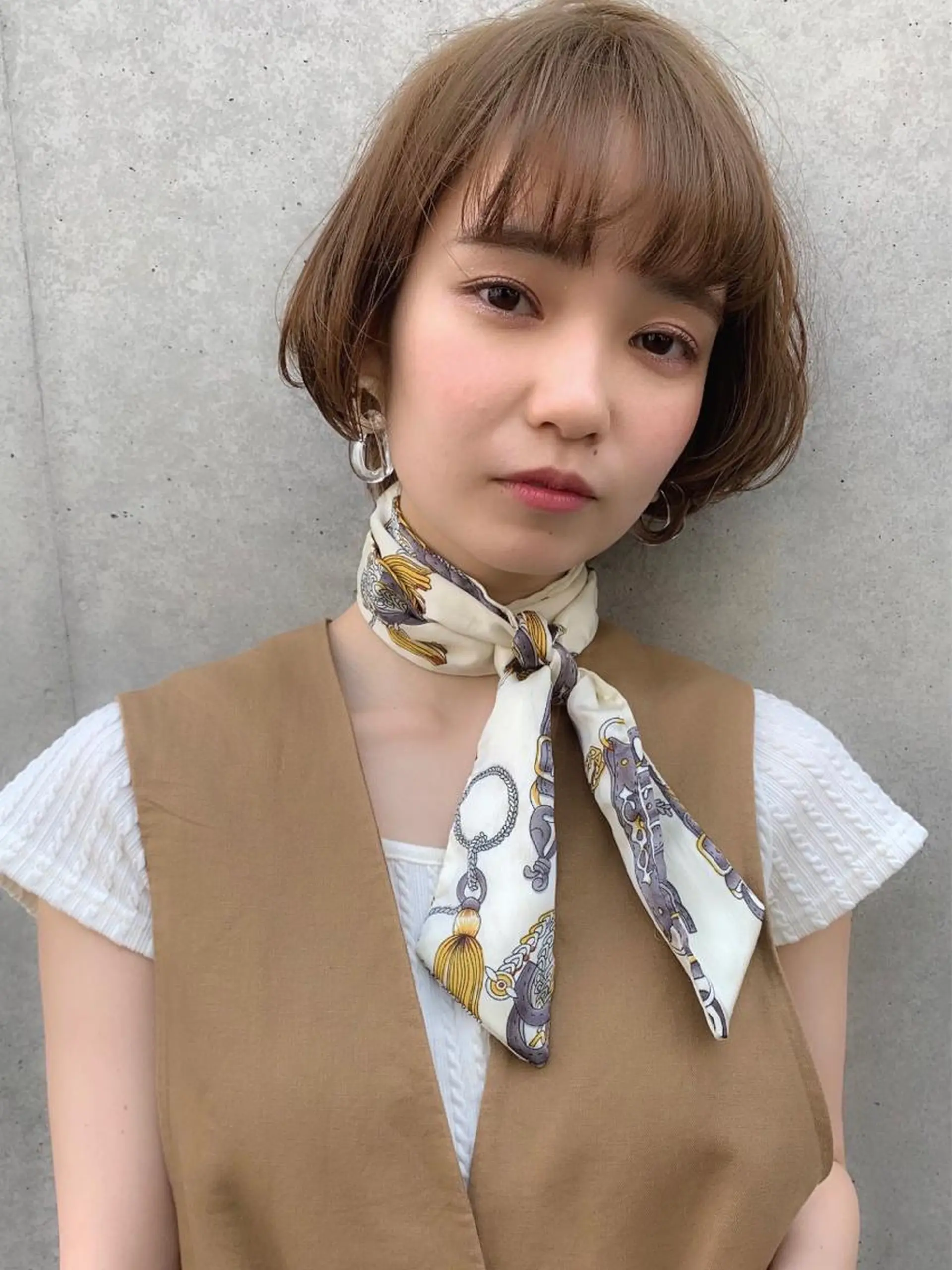 ショート カラー エドルカラー ハイトーンカラー toi【トワ】所属・安達 俊亮のヘアスタイル