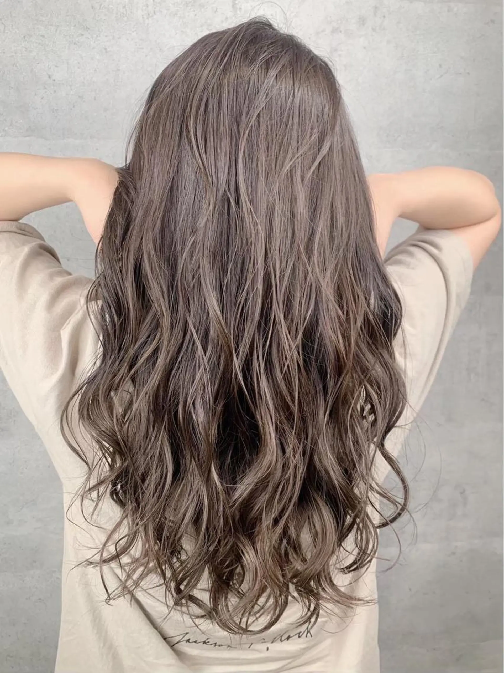 セミロング _WHITE 静岡店のヘアスタイル