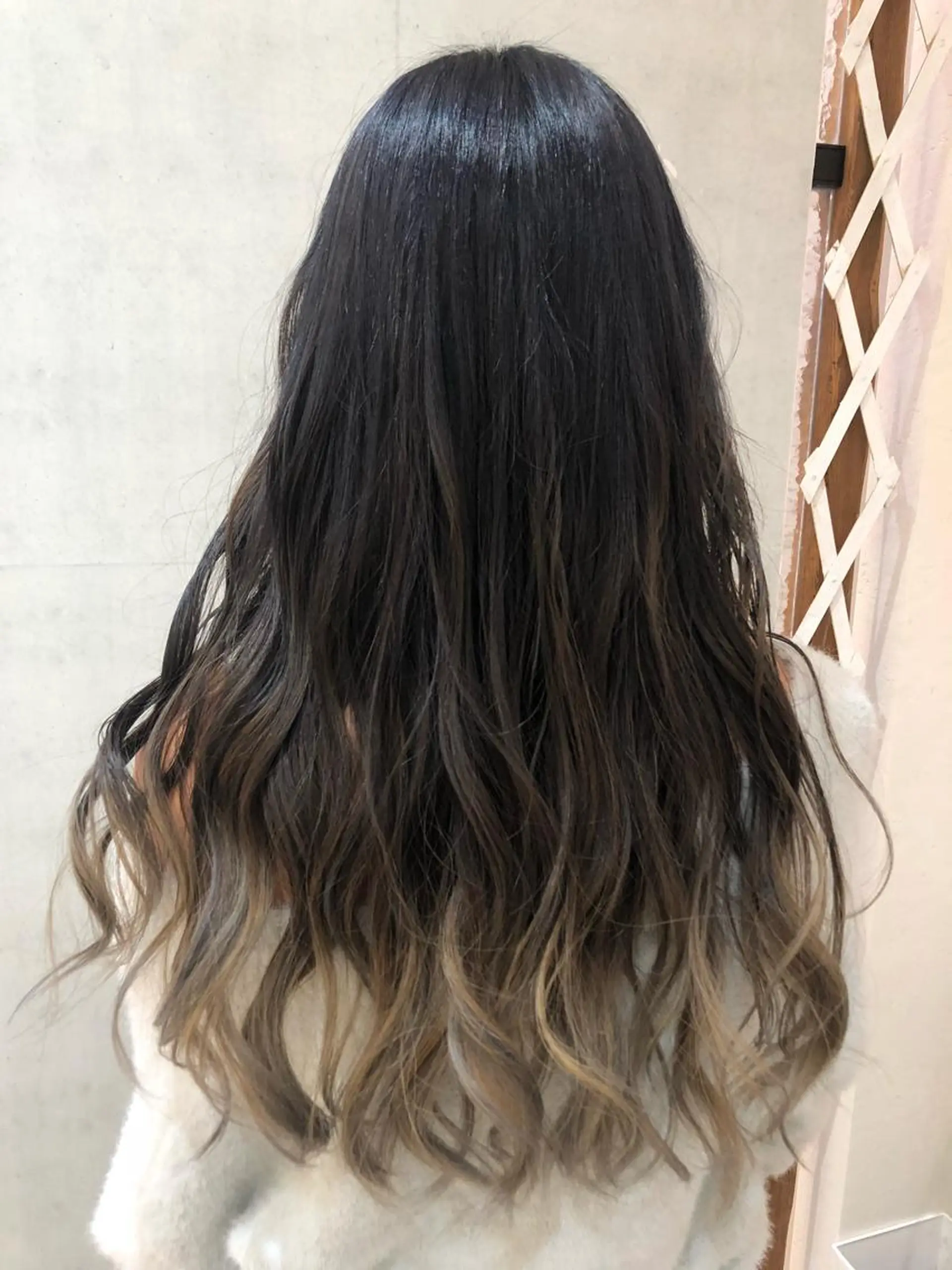 ロング カラー 樋渡 侑希のヘアスタイル