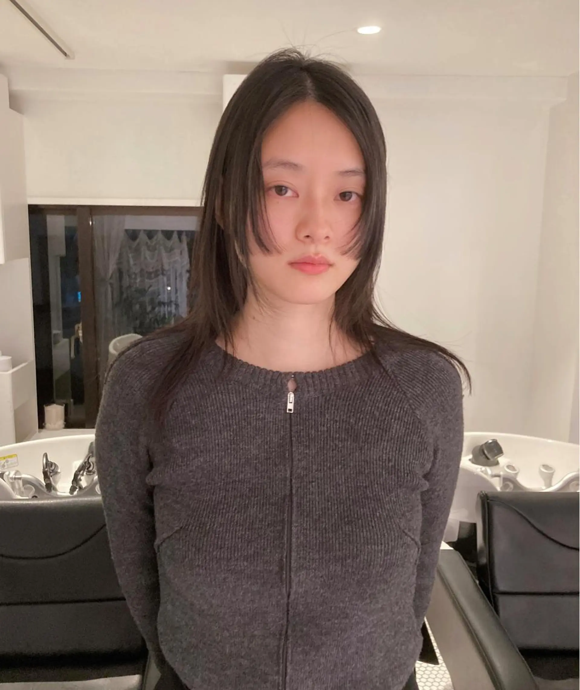 セミロング カラー カット ヘアカラー お洒落ベージュ🤎 代官山shibukiのヘアスタイル