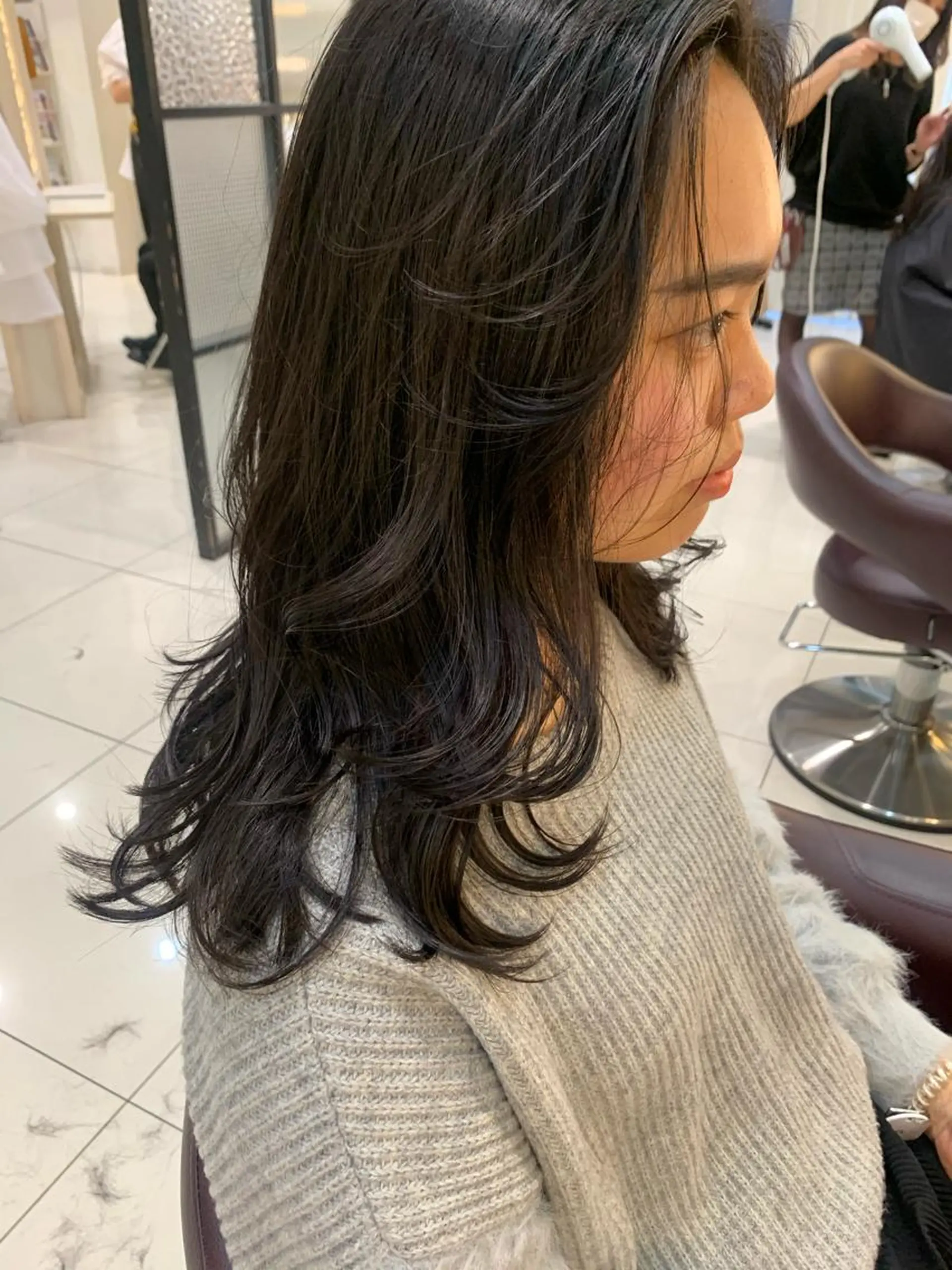 セミロング 黒田瀬奈/ボブ まろやかベージュのヘアスタイル