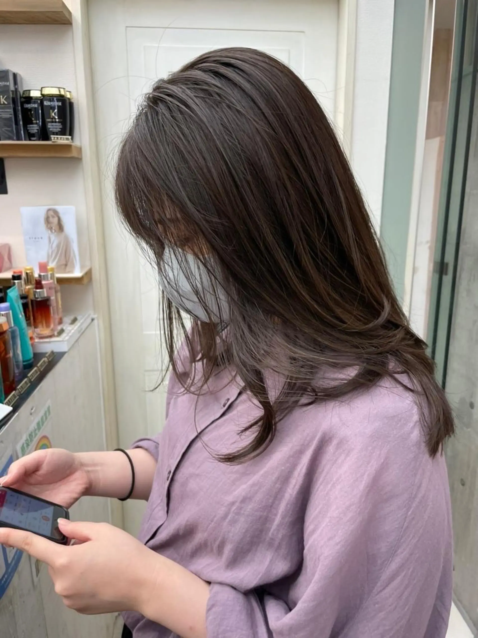 セミロング カラー パーマ ヘアアレンジ アディクシーカラー アッシュ バレイヤージュ ベージュカラー ブリーチ newi grande 横浜店のヘアスタイル