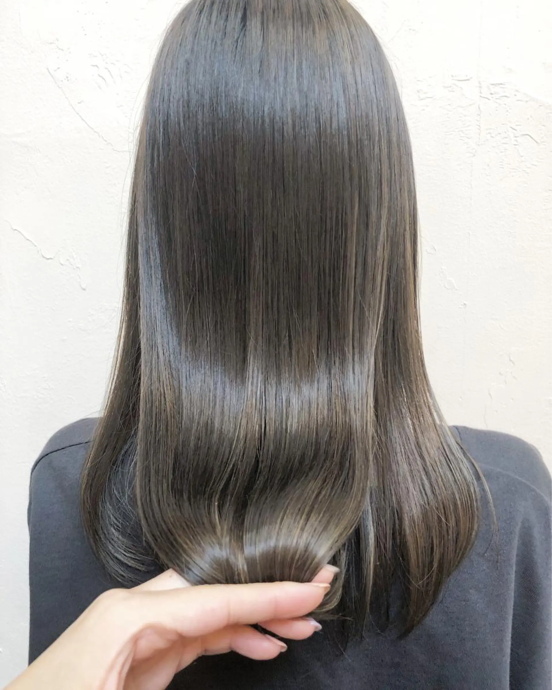 セミロング トリートメント luve heart's And Be  minamisemba所属・脇坂 佳世の眉毛・アイブロウイメージ