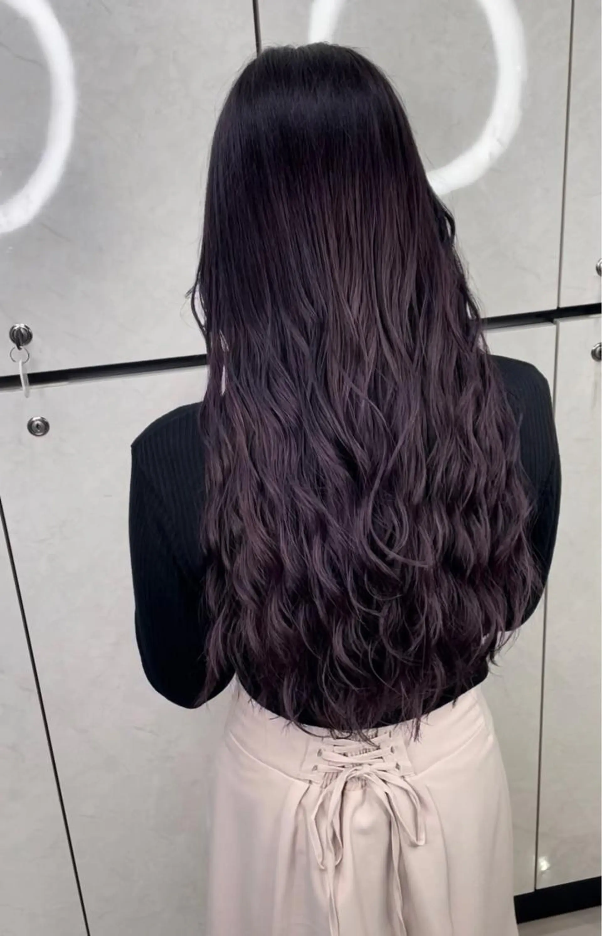 ロング カラー アッシュ 透明感カラー ラベンダーカラー ラベンダーアッシュ ヘアカラー 👑最高級エクステ 👑新宿/タイセイのヘアスタイル