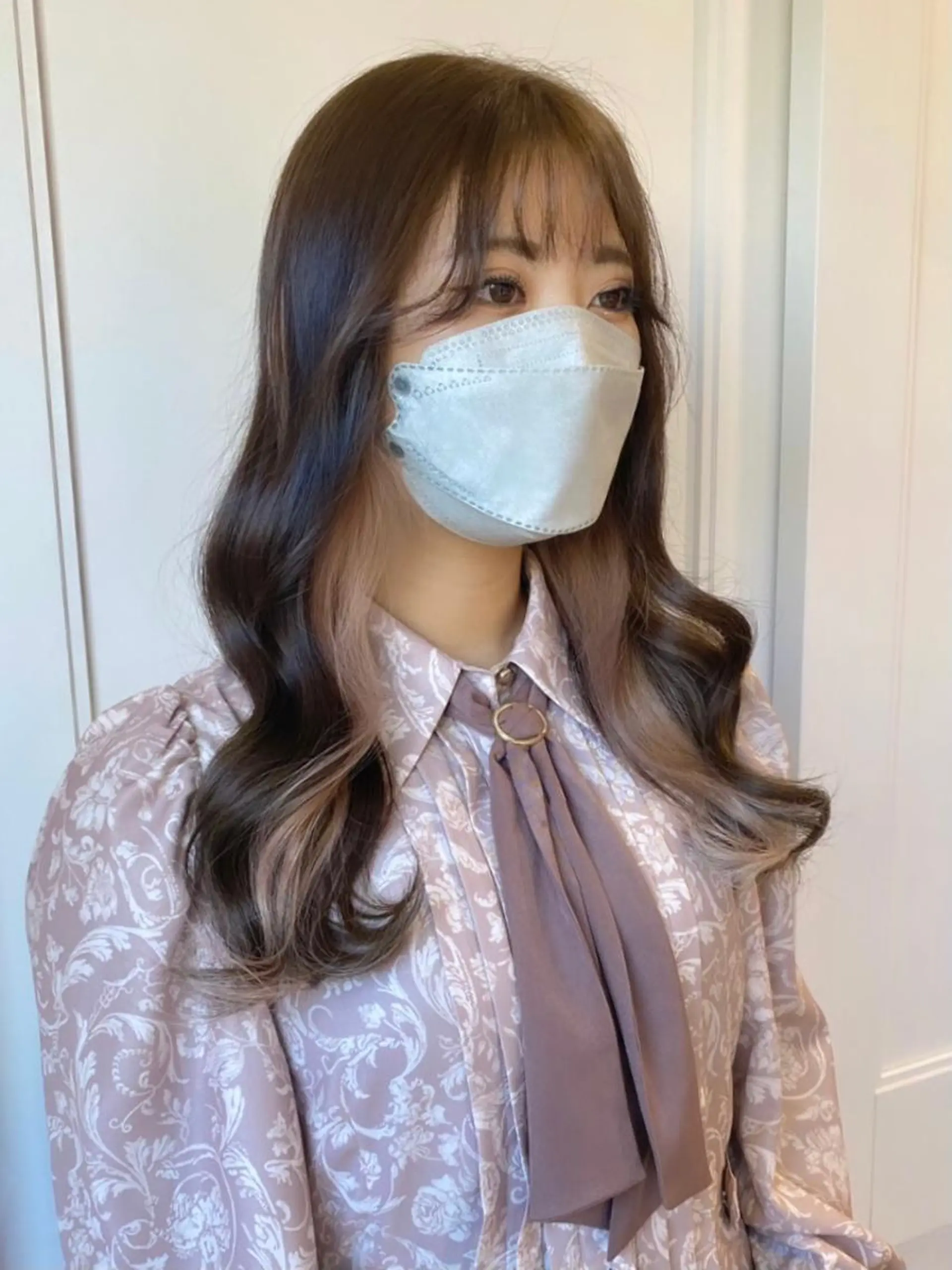 ロング カラー ベージュカラー インナーカラー Ayuna /透明感カラーのヘアスタイル