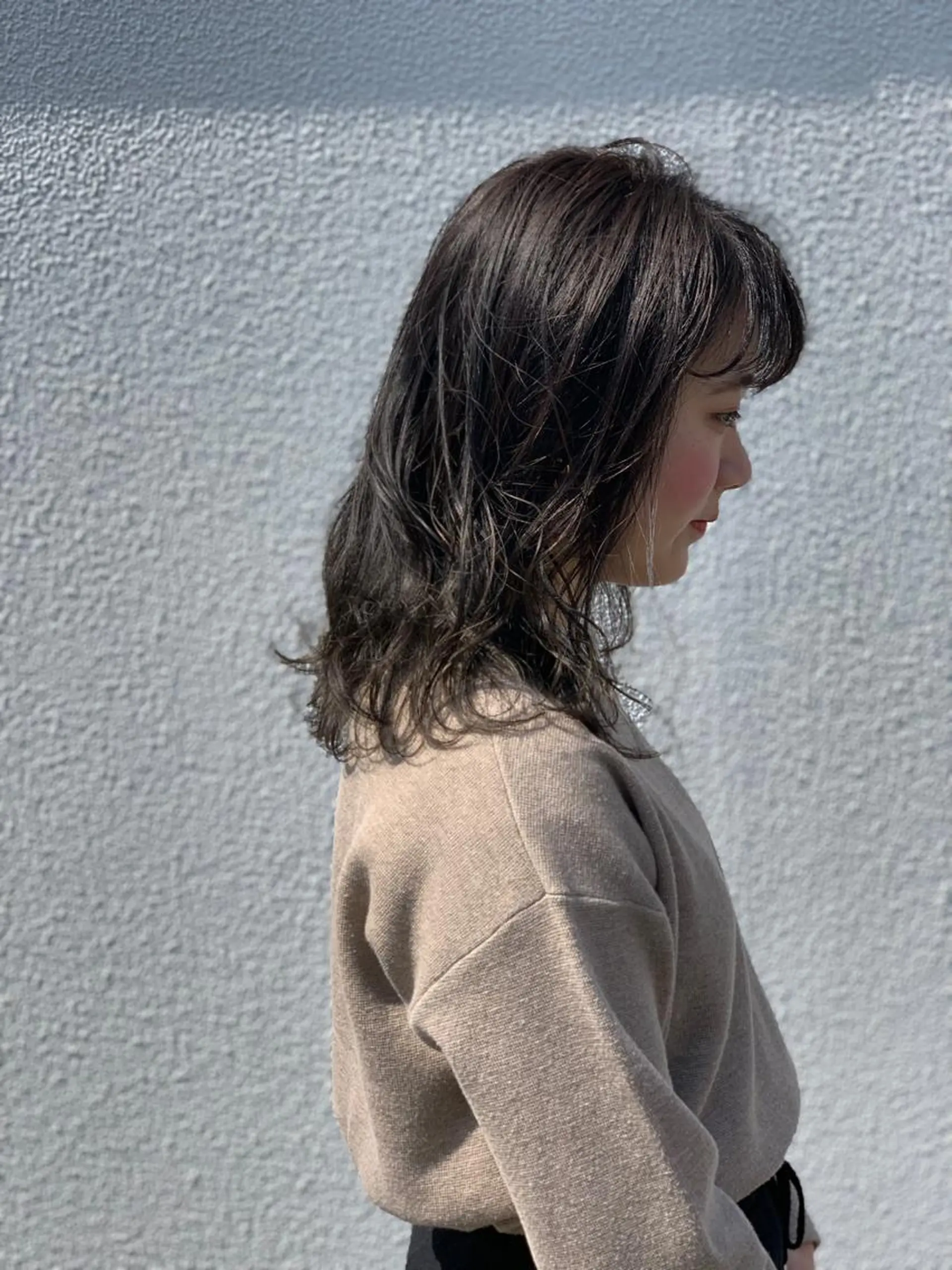 ミディアム カラー 黒髪 ブルーカラー ブルーブラック ヘアカラー トリートメント ヘアセット 中村 優太のヘアスタイル