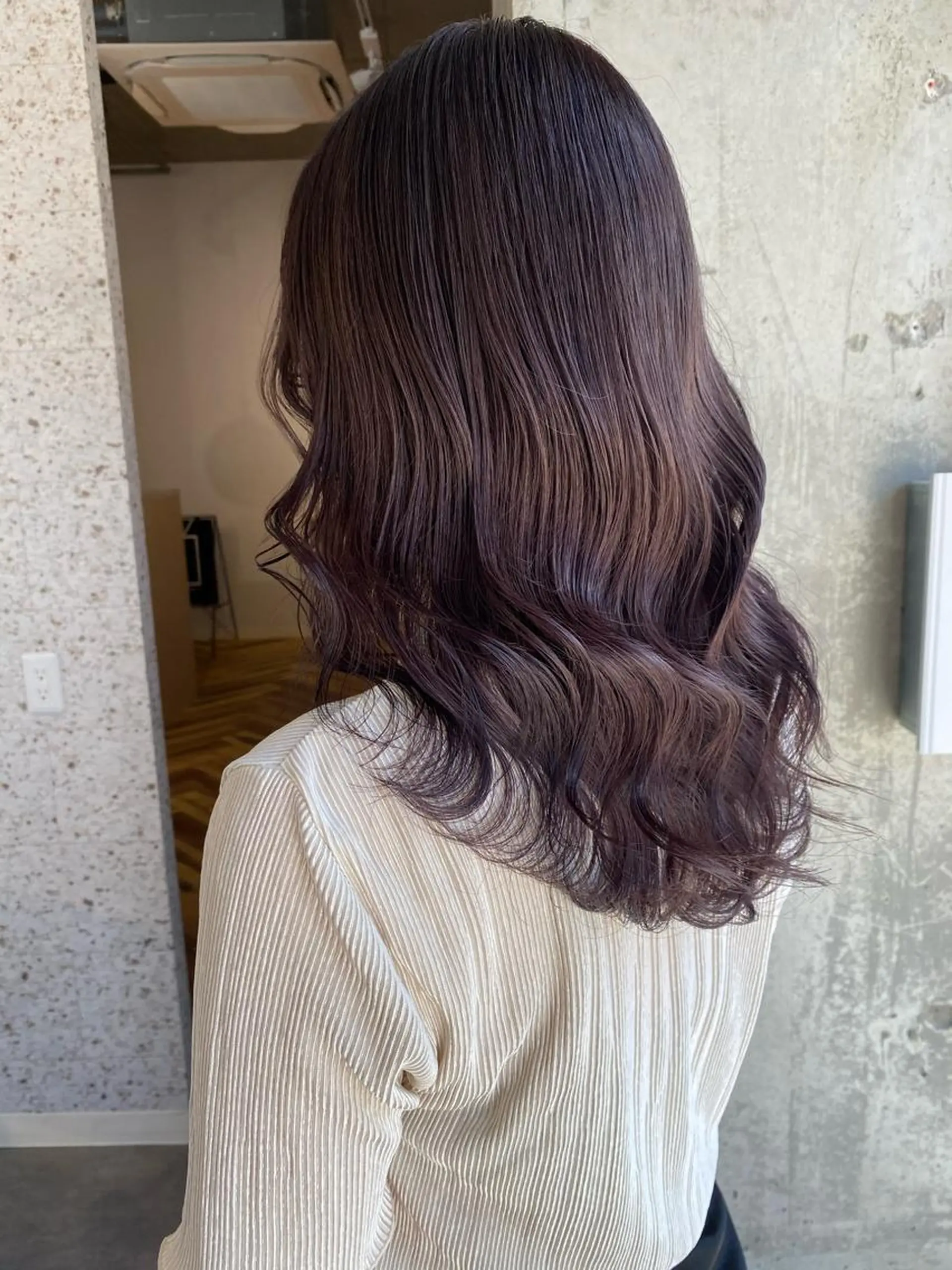 セミロング カラー ヘアアレンジ パープルカラー シルバー lani 天神大名/ブリーチのヘアスタイル