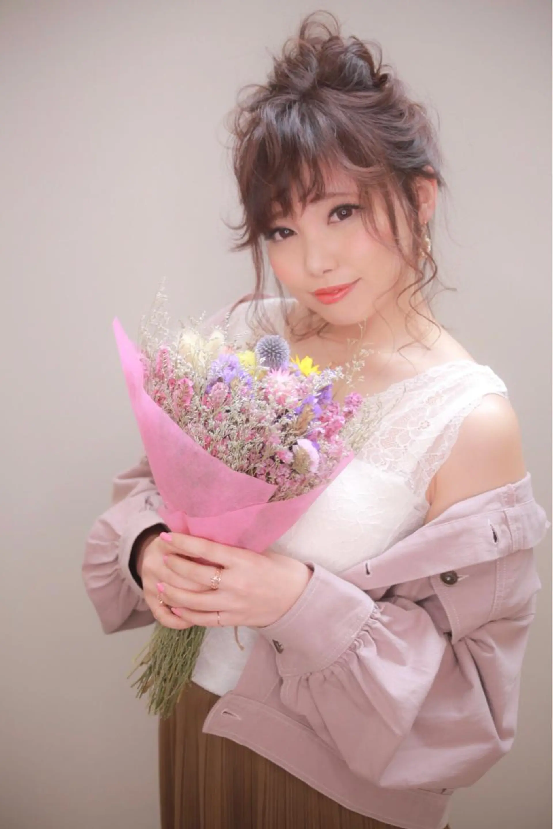 ロング カラー 伊藤 裕貴のヘアスタイル