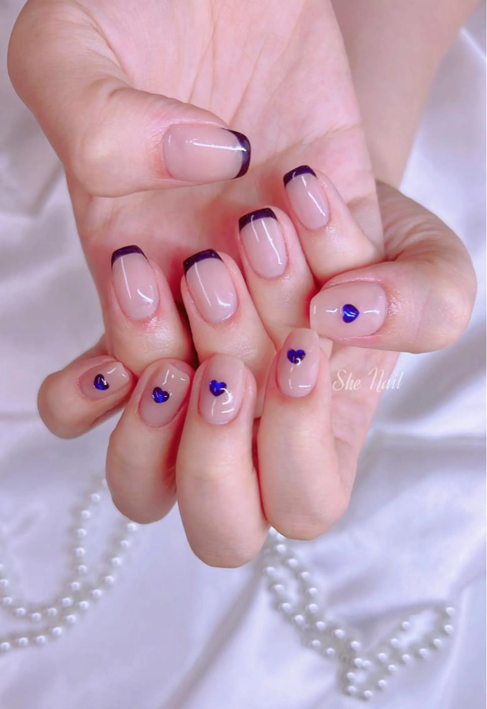 ネイル チークネイル 長さ出し フレンチネイル マグネットネイル 持ち込み ハンドネイル She   Nail所属・ISA_ BELLAのネイルデザイン