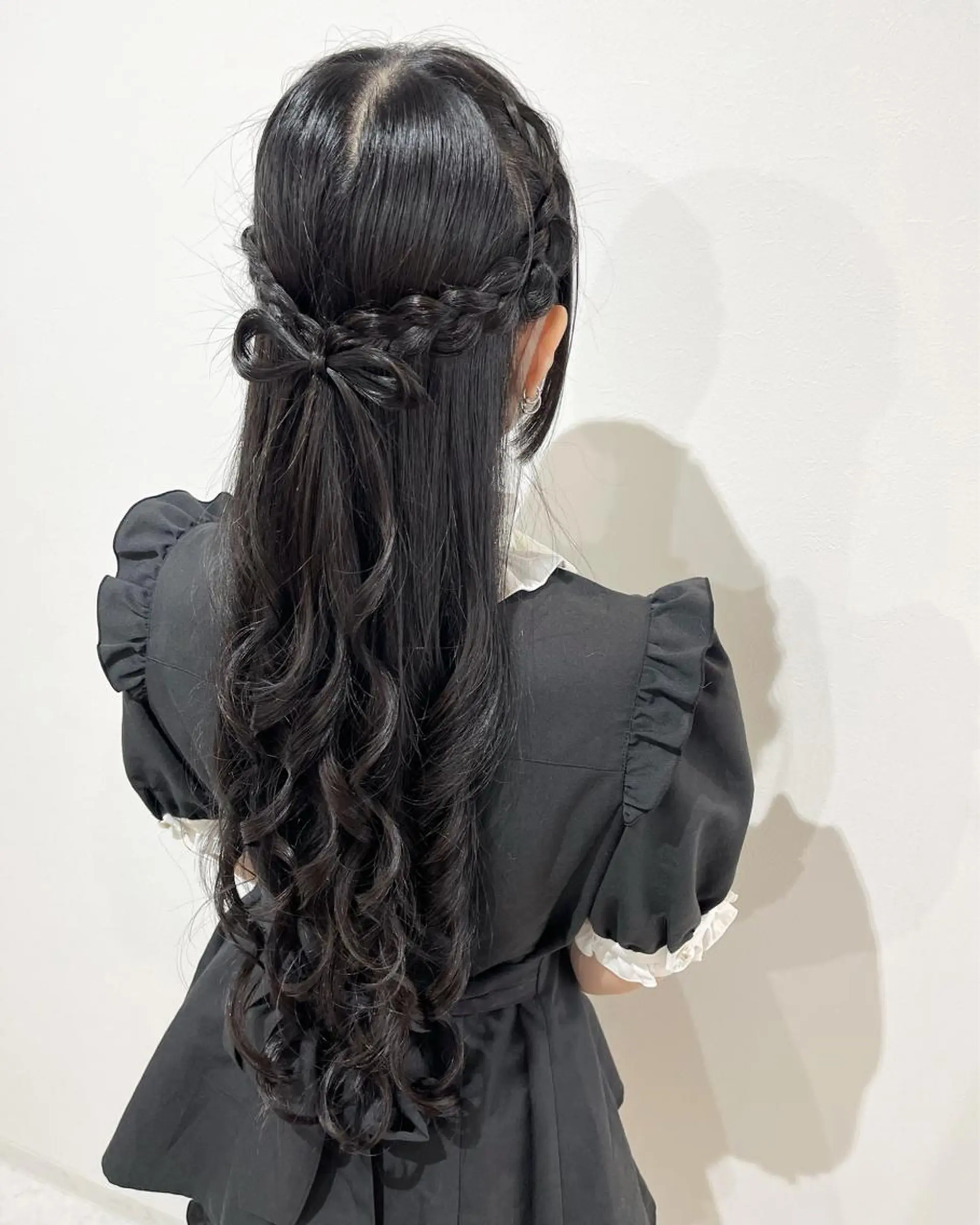 ロング ヘアアレンジ tomida yukiの眉毛・アイブロウイメージ