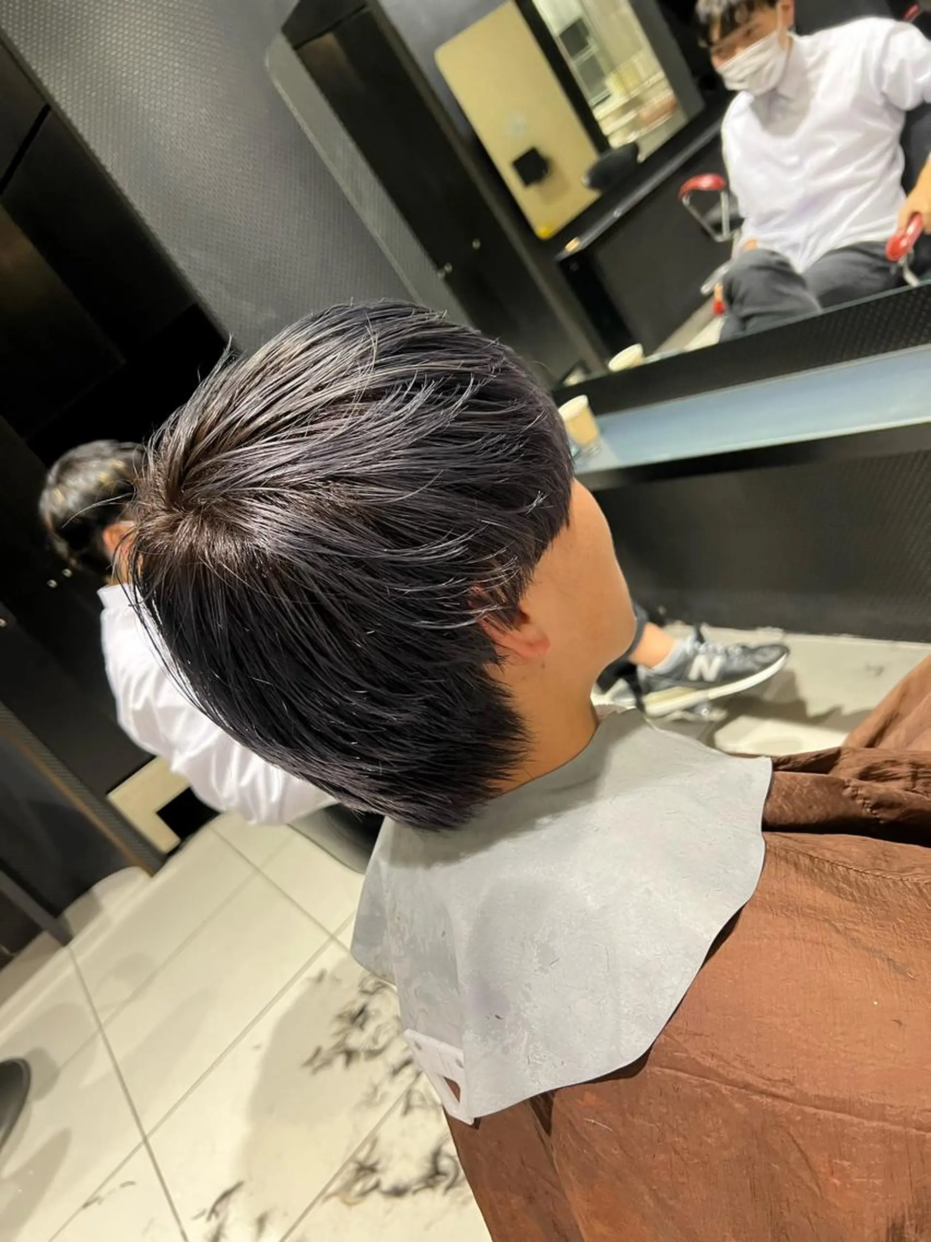 メンズ メンズパーマ特化サロンLond LOGAN所属・SEIYA メンズパーマ職人のヘアスタイル