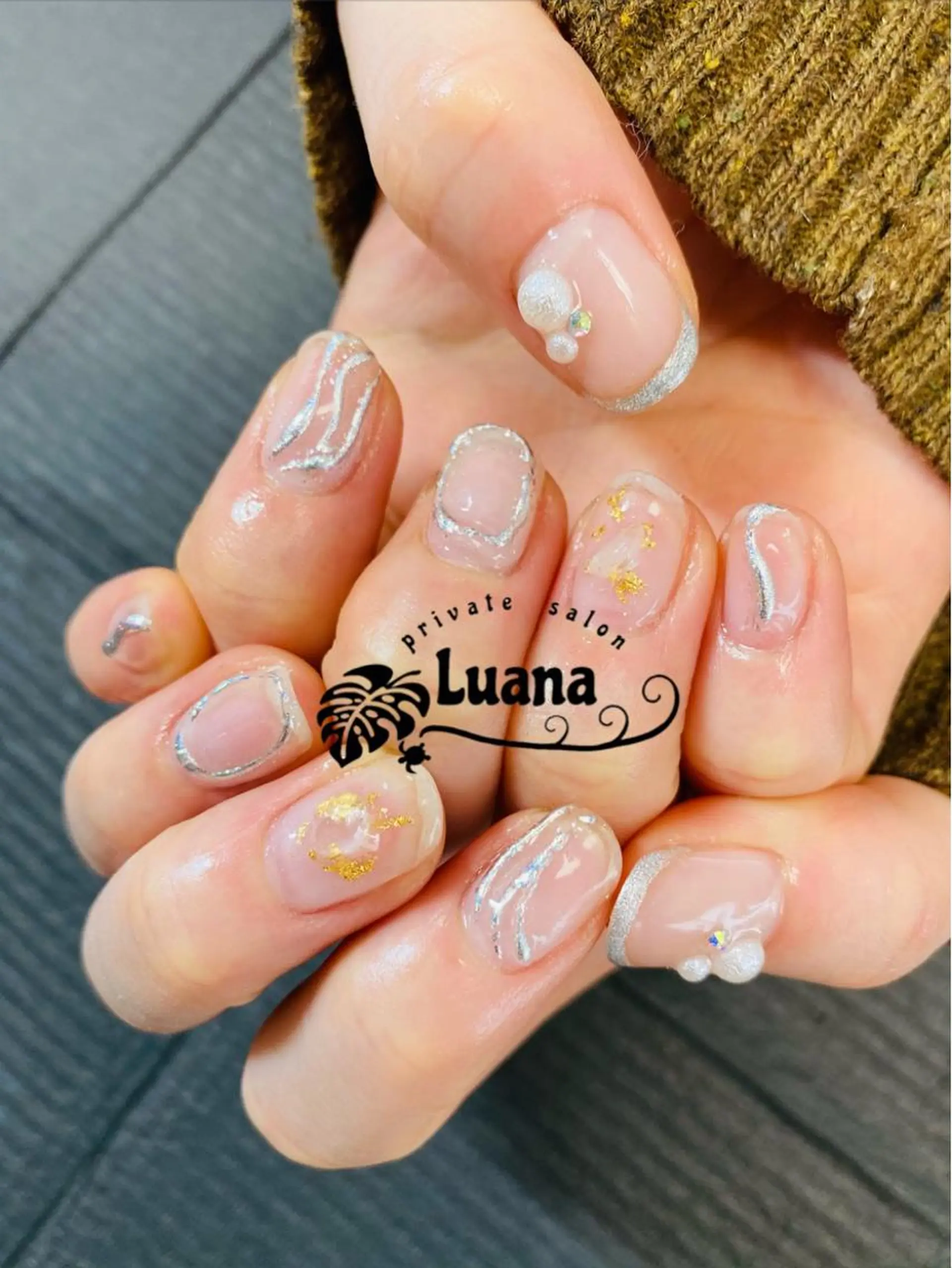 ネイル クリアネイル ニュアンスネイル 自宅ネイルサロン ルアナのネイルデザイン