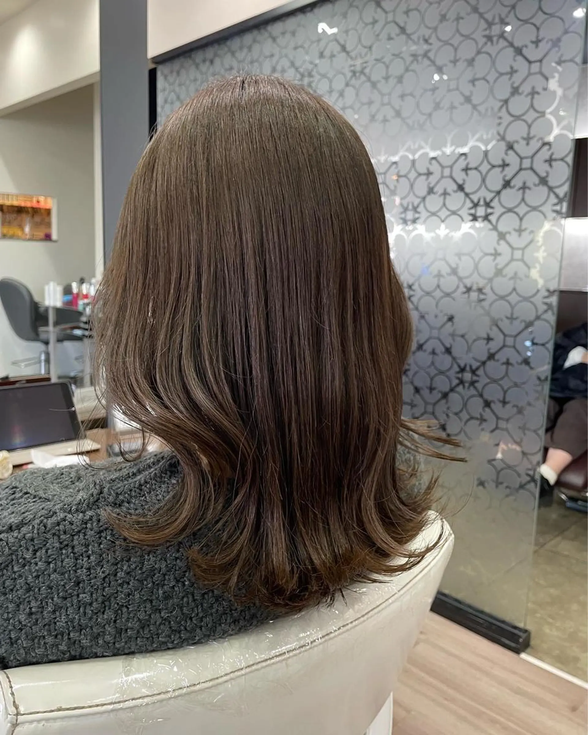 ミディアム カラー アッシュ ベージュカラー ラベンダーカラー オレンジ たなか りなのヘアスタイル