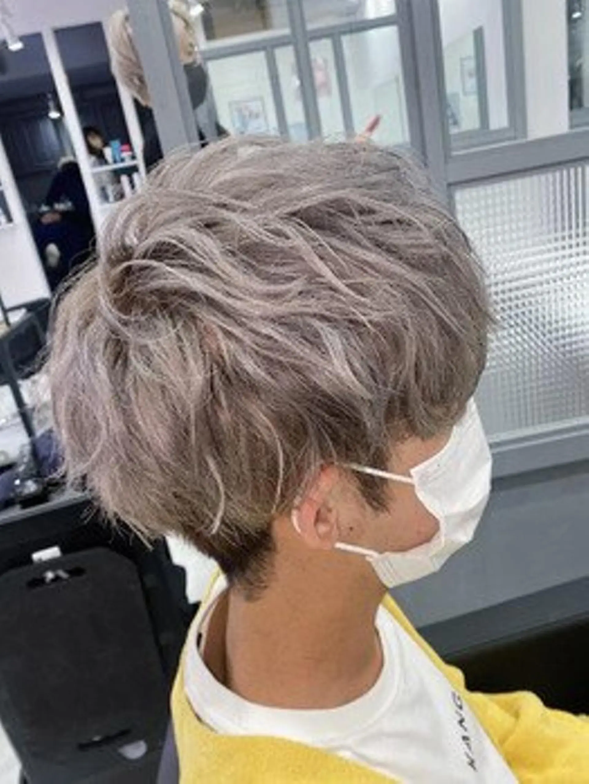 メンズ アイブロウ メンズパーマ メンズツイストパーマ メンズアイブロウ ツイストパーマ men'sカットの 神様　Sky原宿のヘアスタイル