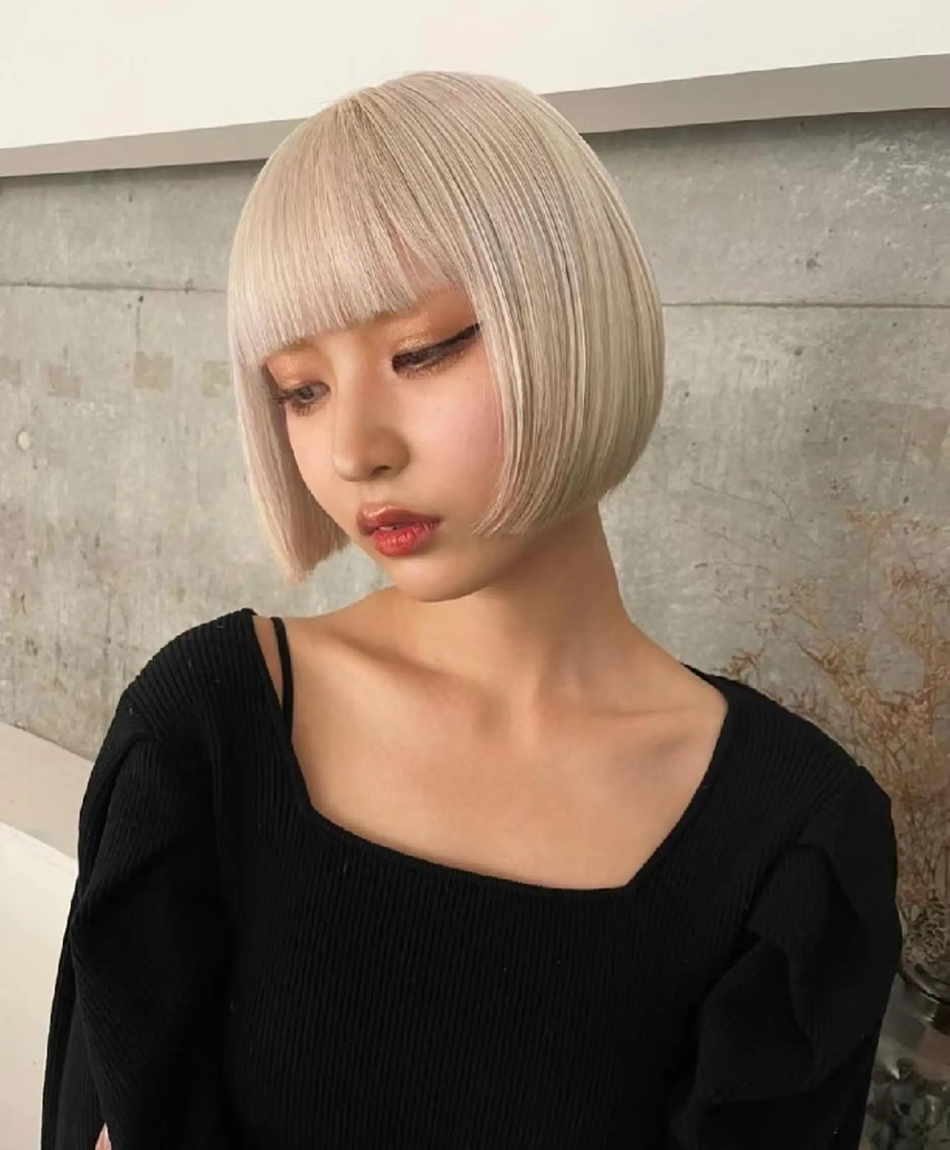ショート カラー u hair所属・こばやし ももこのヘアスタイル