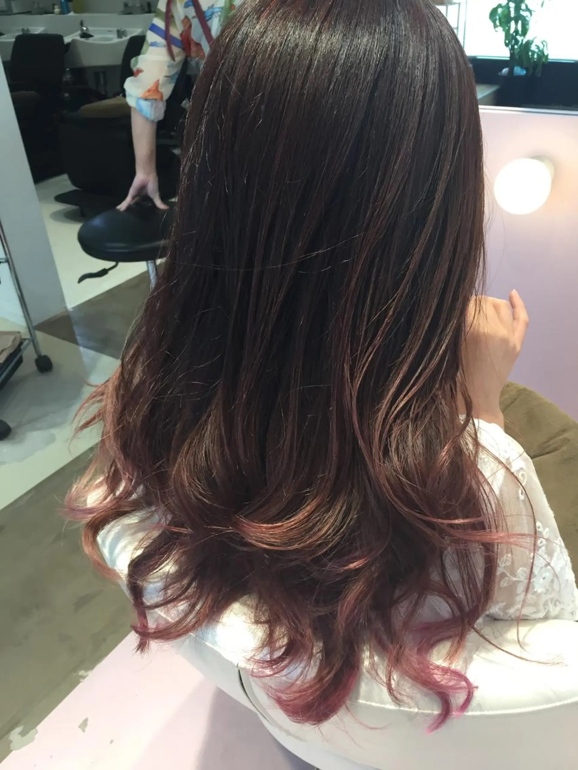 セミロング 顔周りカット レイヤーカット カット ヘアカラー トリートメント 所渉/韓国レイヤー /ウルフカットのヘアスタイル