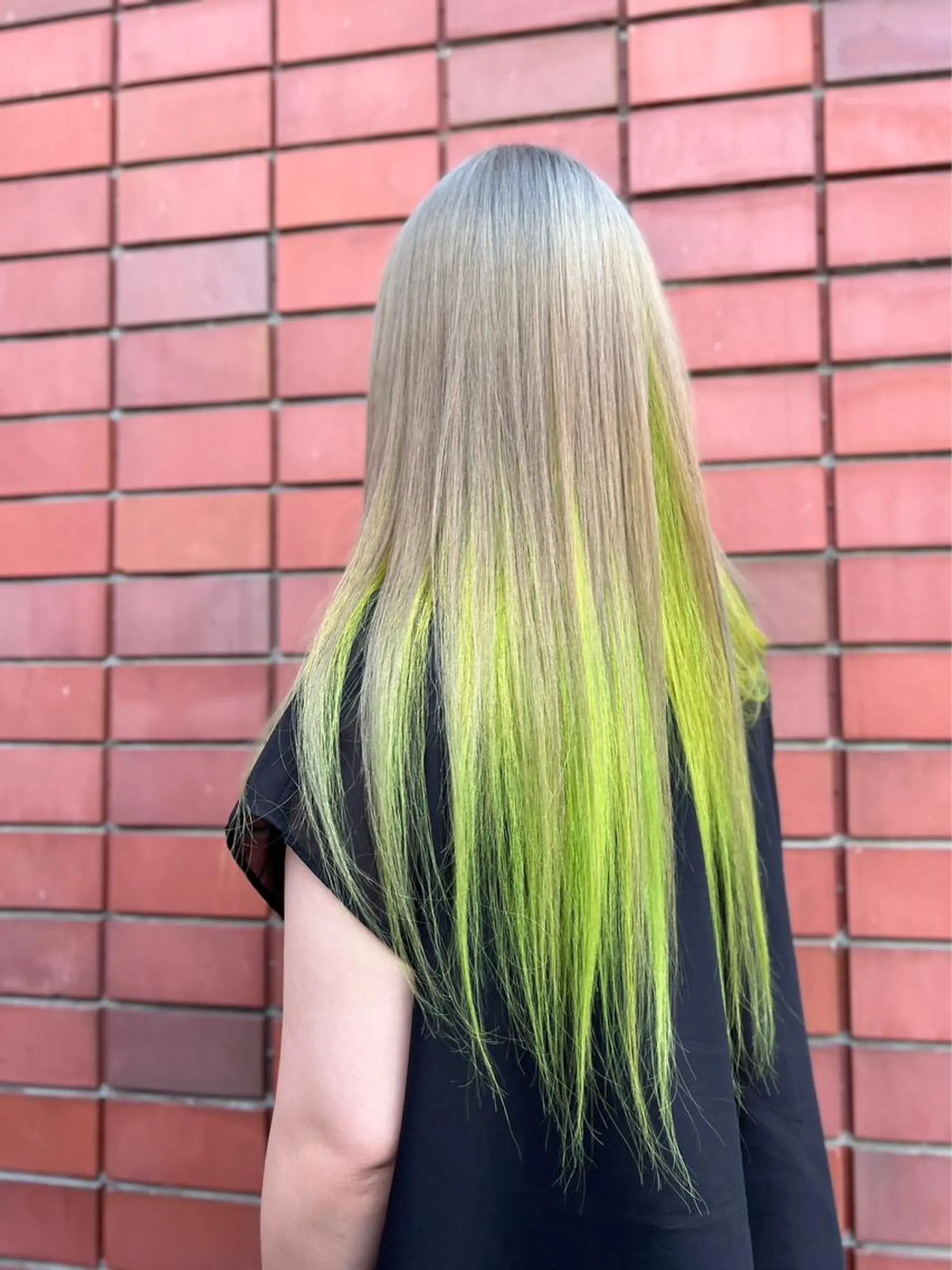 カラー インナーカラー ヘアカラー トリートメント 横山 千春のヘアスタイル