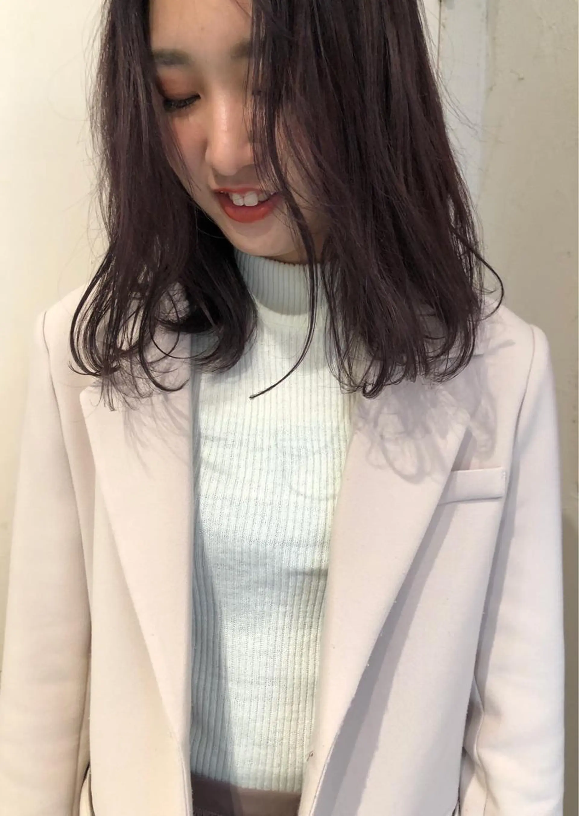 ミディアム カラー レイヤーカット/ 透明感カラーmikuのヘアスタイル