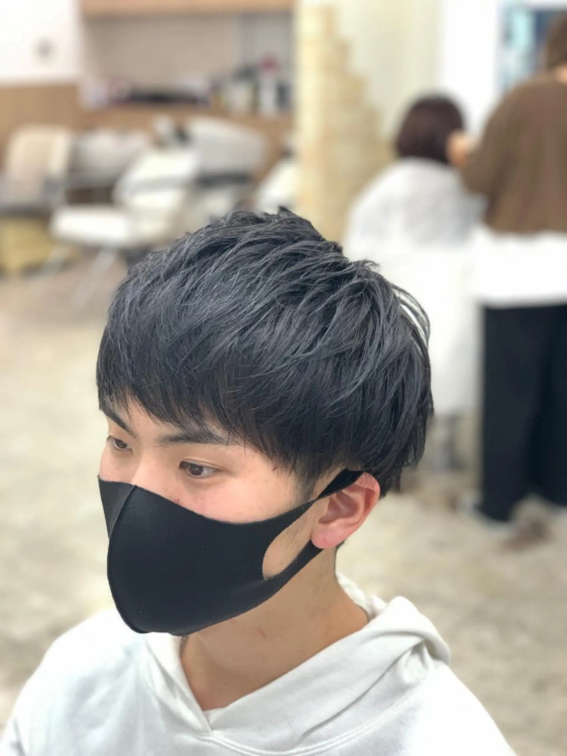 ショート ハイライト&曲がる 縮毛矯正特化 玉置のヘアスタイル