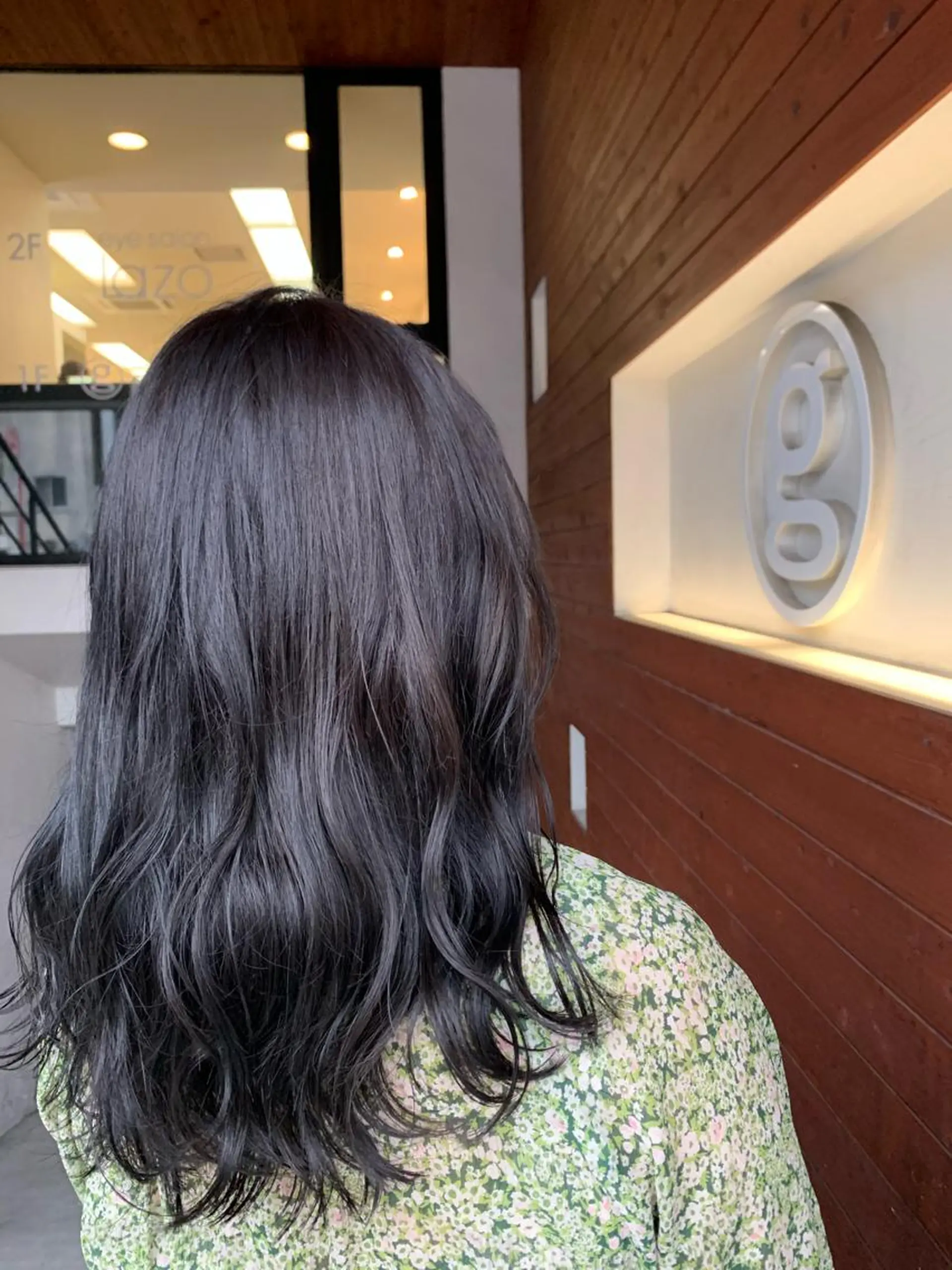 セミロング カラー グレージュ ラベンダーカラー ラベンダーグレージュ ラベンダーグレー カット ヘアカラー トリートメント IORI #韓国ヘア#髪質改善のヘアスタイル