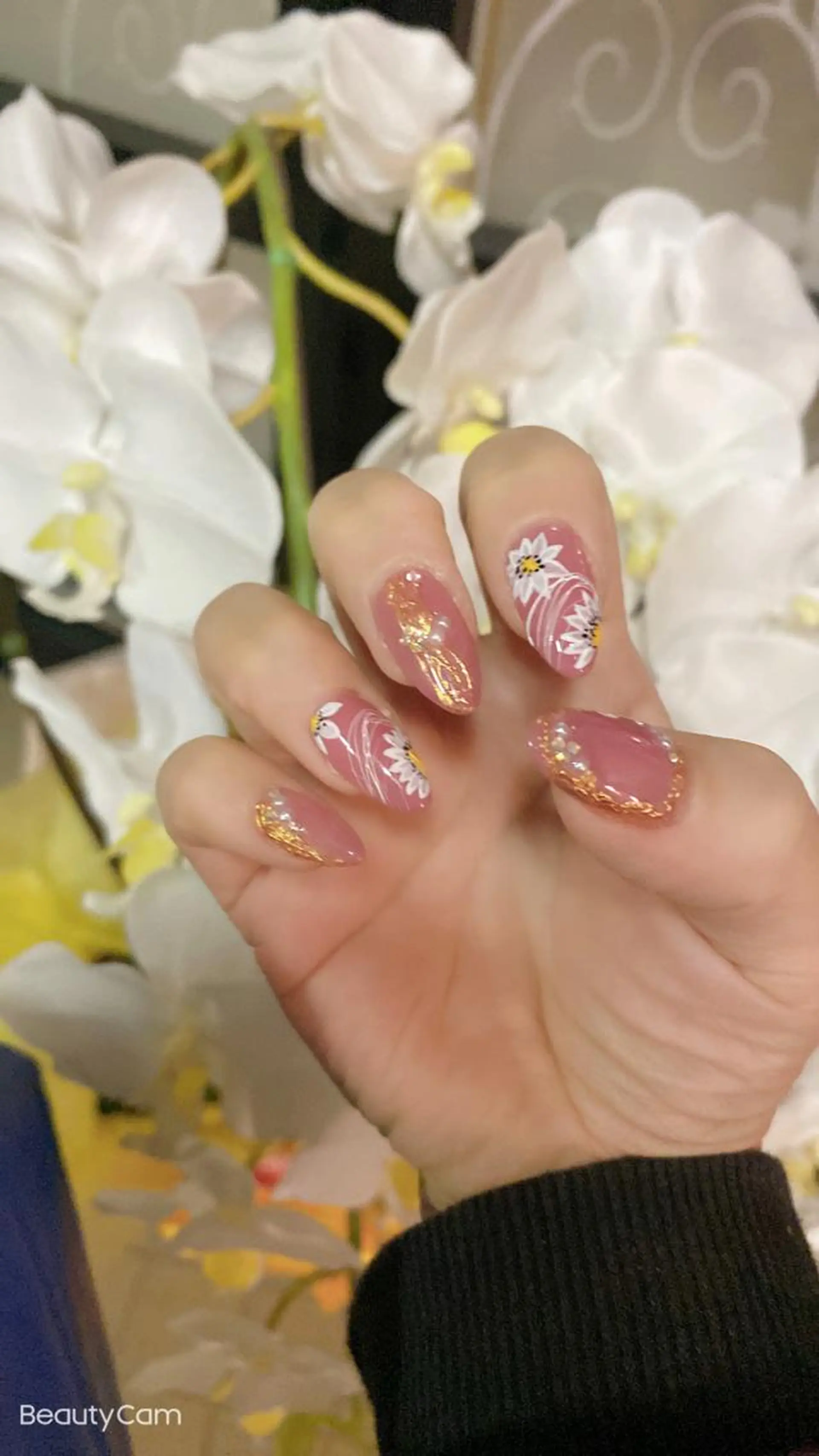 ネイル NailYY所属・NailYY よよのネイルデザイン